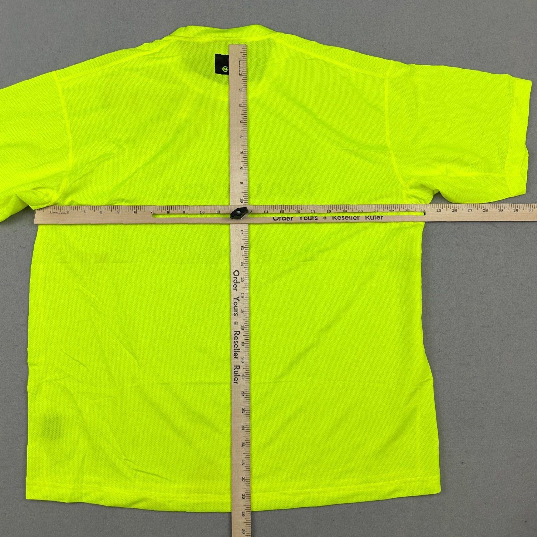 Nautica VINTAGE Nautica Shirt Men XL Yellow Scuba Performance Crew Neck Short Sleeve Logo Sports Shirt Size US XL / EU 56 / 4 - 4 Thumbnail