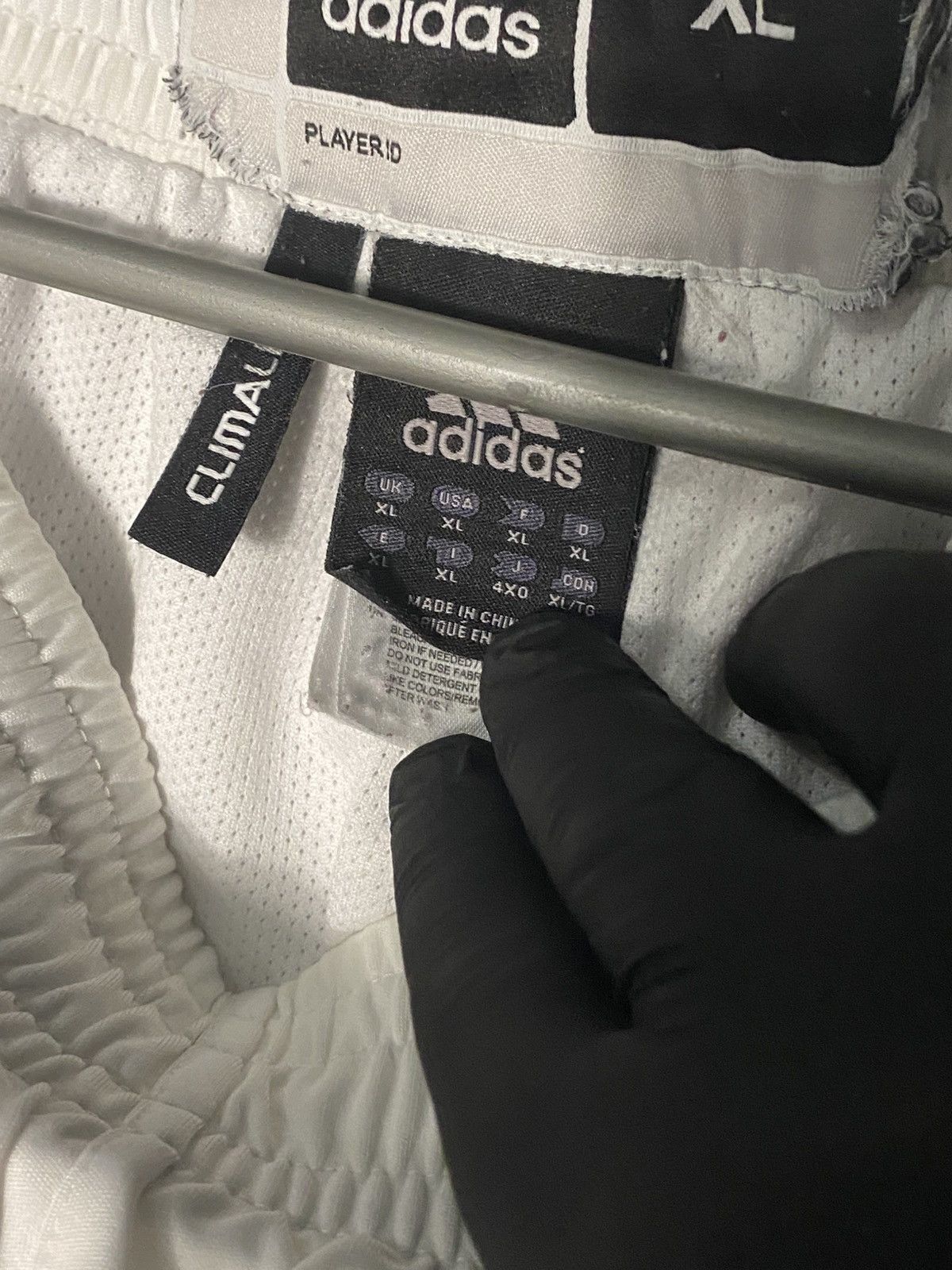 Adidas Real Madrid Adidas Basketball Shorts Football Soccer XL Size US 36 / EU 52 - 3 Thumbnail