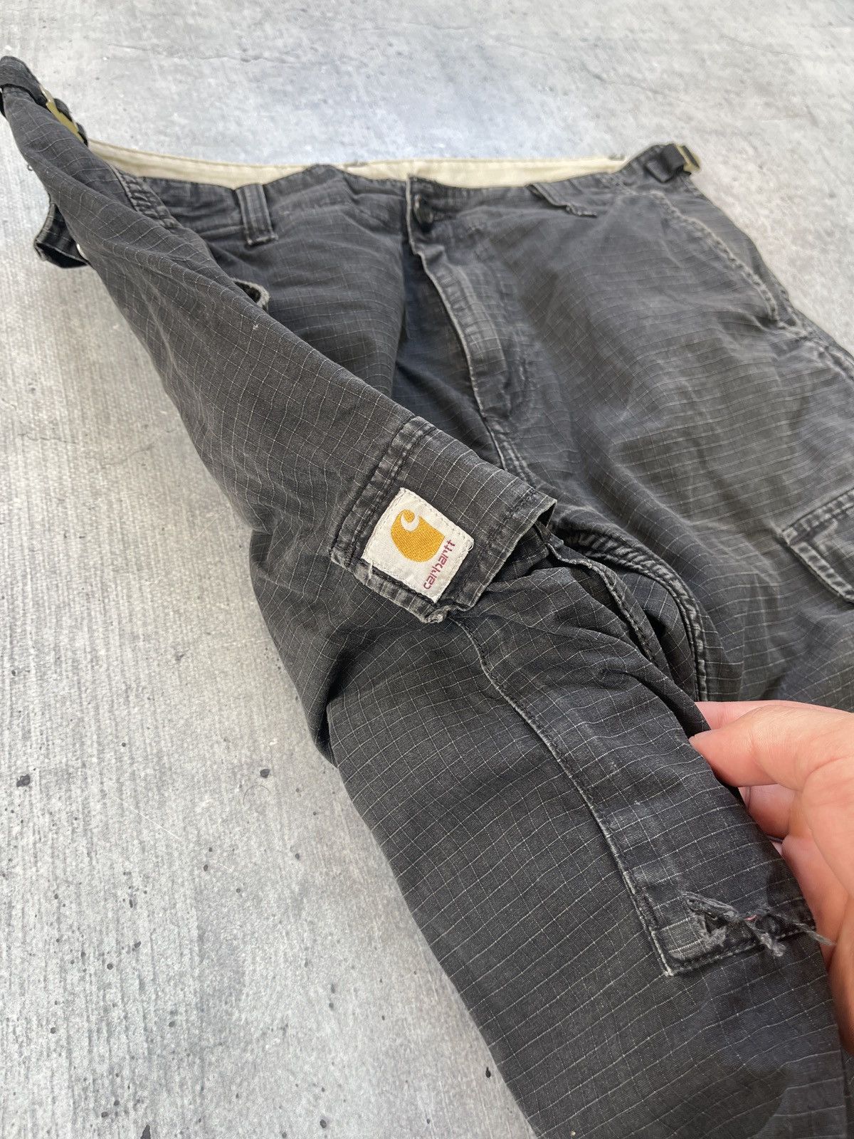 Carhartt × Vintage Vintage Cargo Carhartt Pants Wip Baggy Fit Y2K Opium Size US 31 - 2 Thumbnail