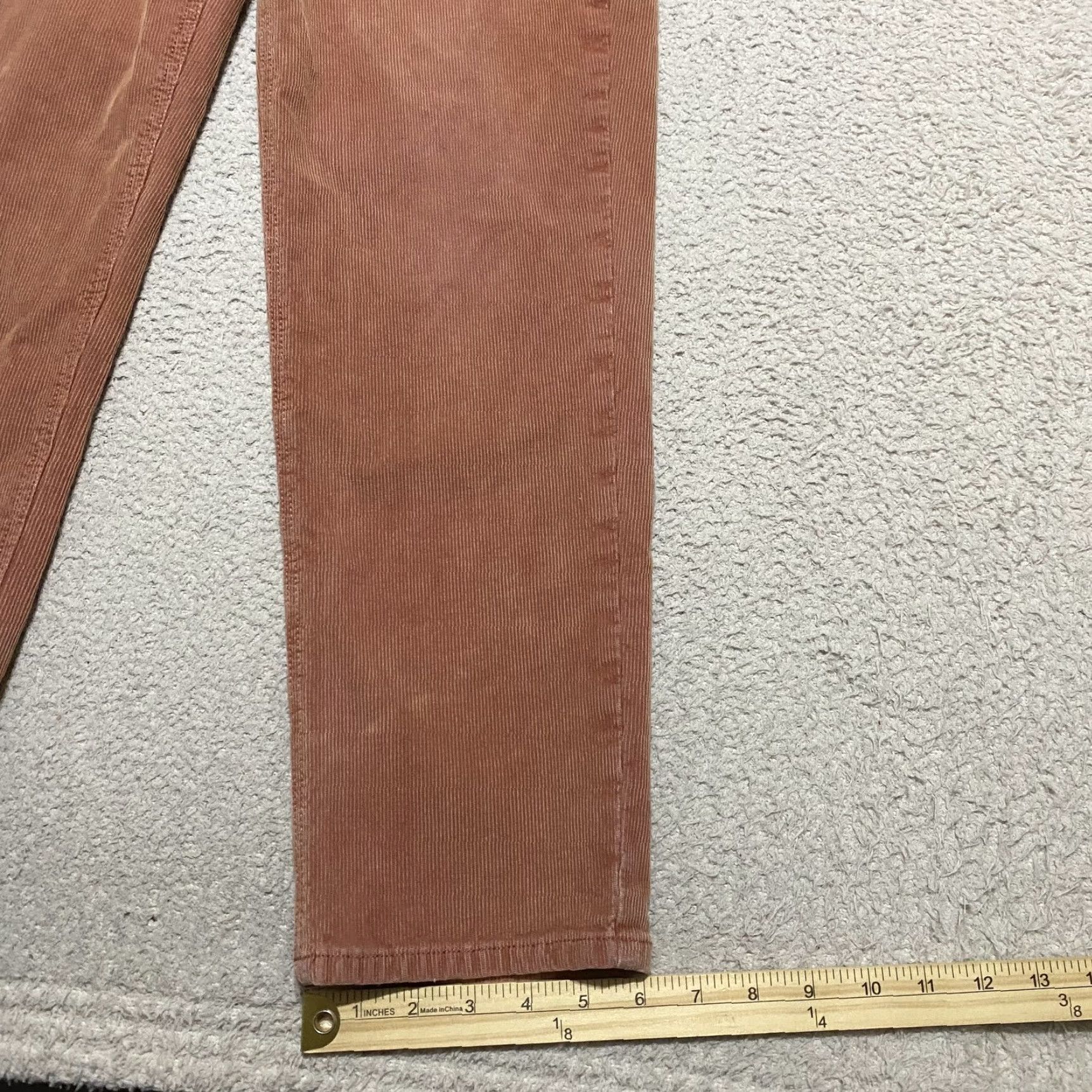 American Eagle Outfitters American Eagle Corduroy Jeans Womens 6 Pink Mom High Rise Straight Stretch Logo Pockets Zipper Button Cotton Spandex Denim N/A Size 28" / US 6 / IT 42 - 2 Thumbnail