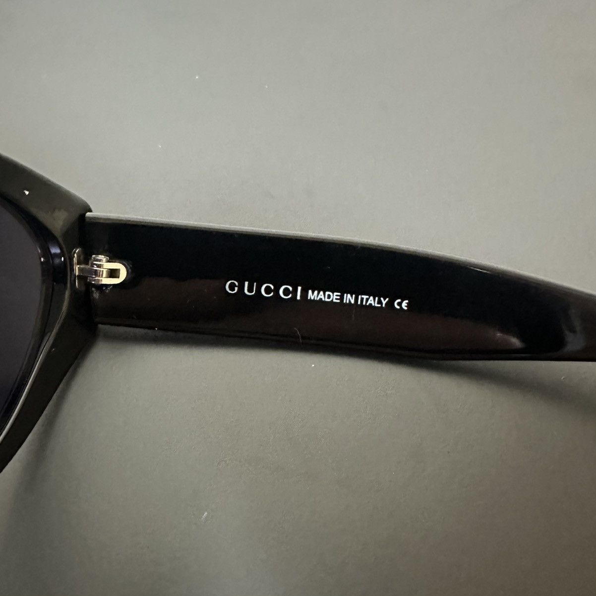 Gucci × Tom Ford × Vintage Vintage Gucci Tom Ford Oval Sunglasses Size ONE SIZE - 6 Thumbnail
