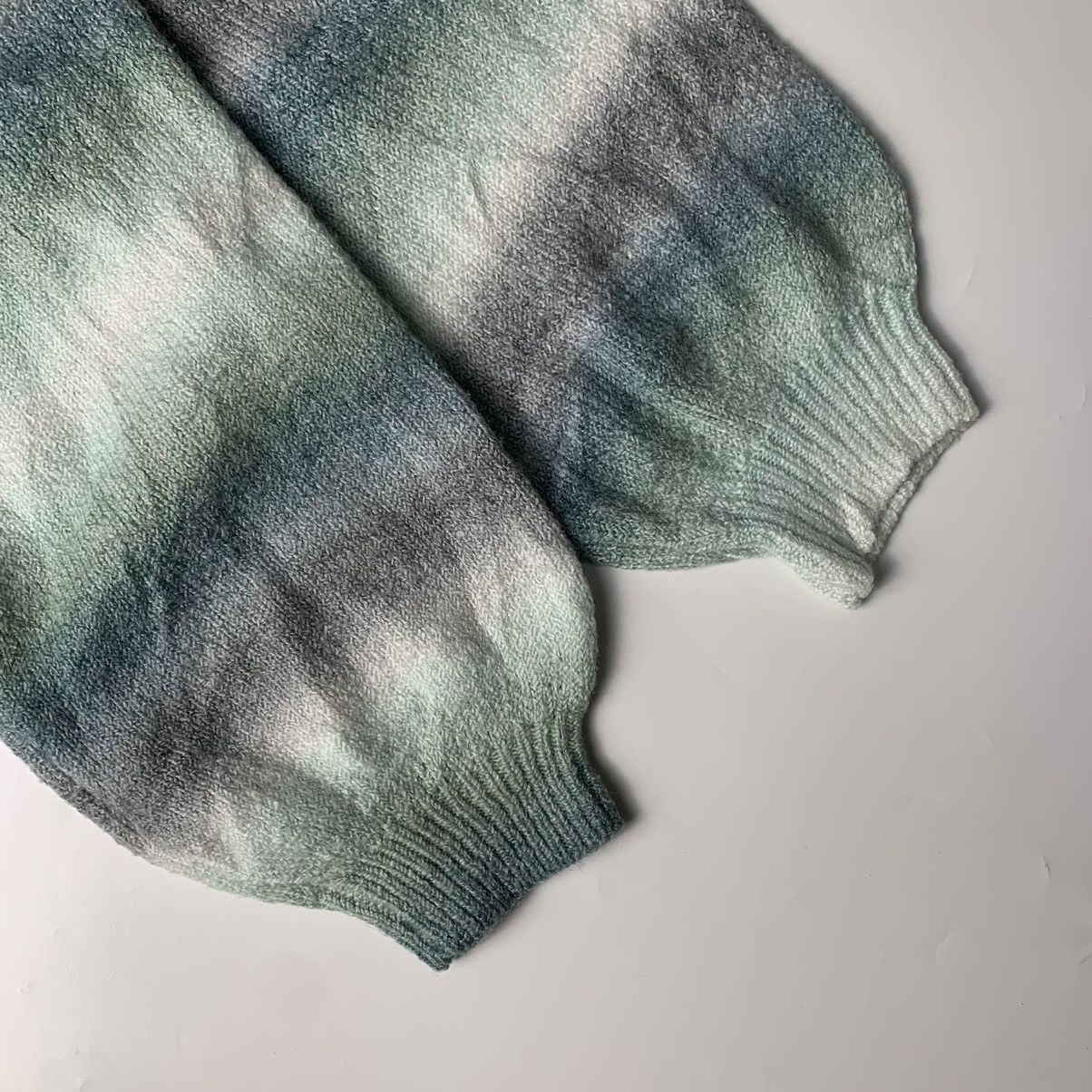 Coogi Knitwear vintage gradient striped patterned by Linoluce Size US L / EU 52-54 / 3 - 4 Thumbnail