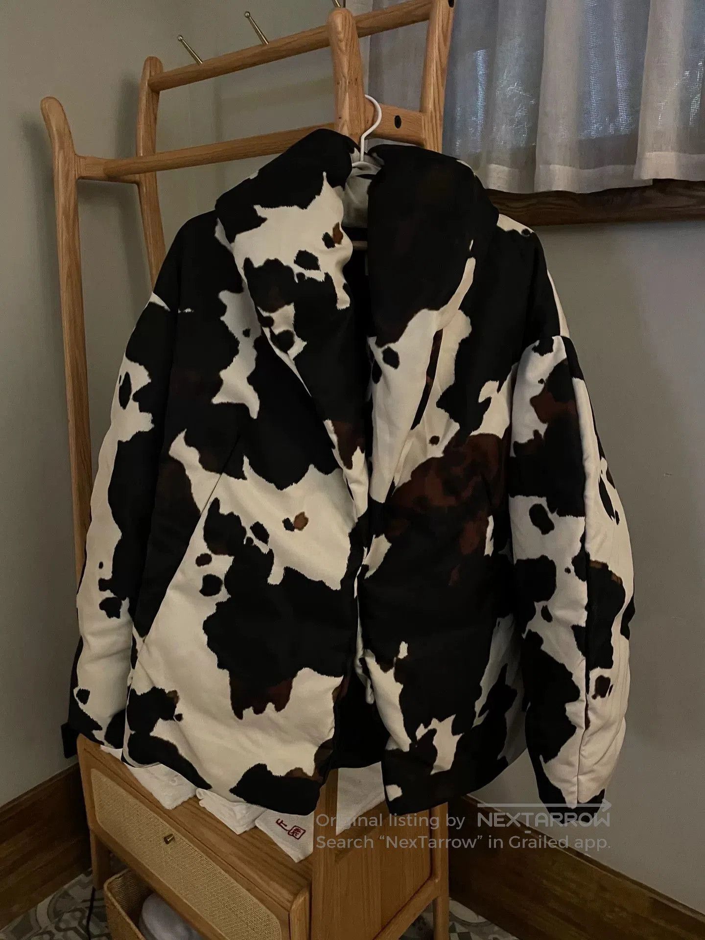 Dries Van Noten oversized black and white cow print coat. Size US XS / EU 42 / 0 - 1 Thumbnail