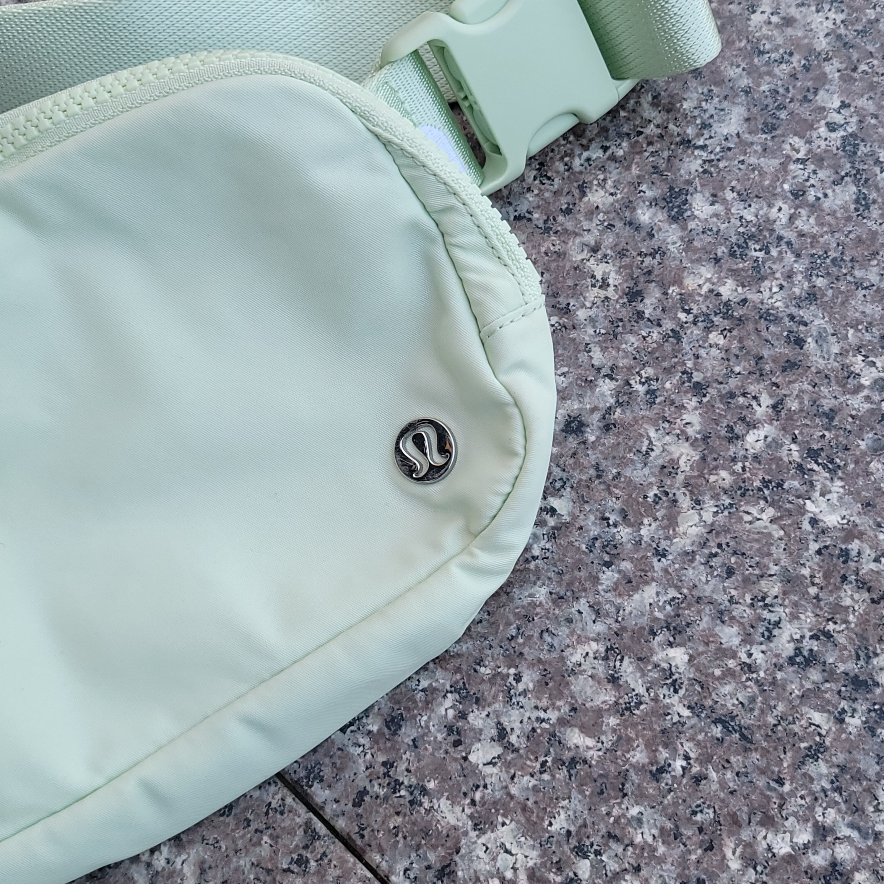 Lululemon Lululemon belt bag Size ONE SIZE - 3 Thumbnail