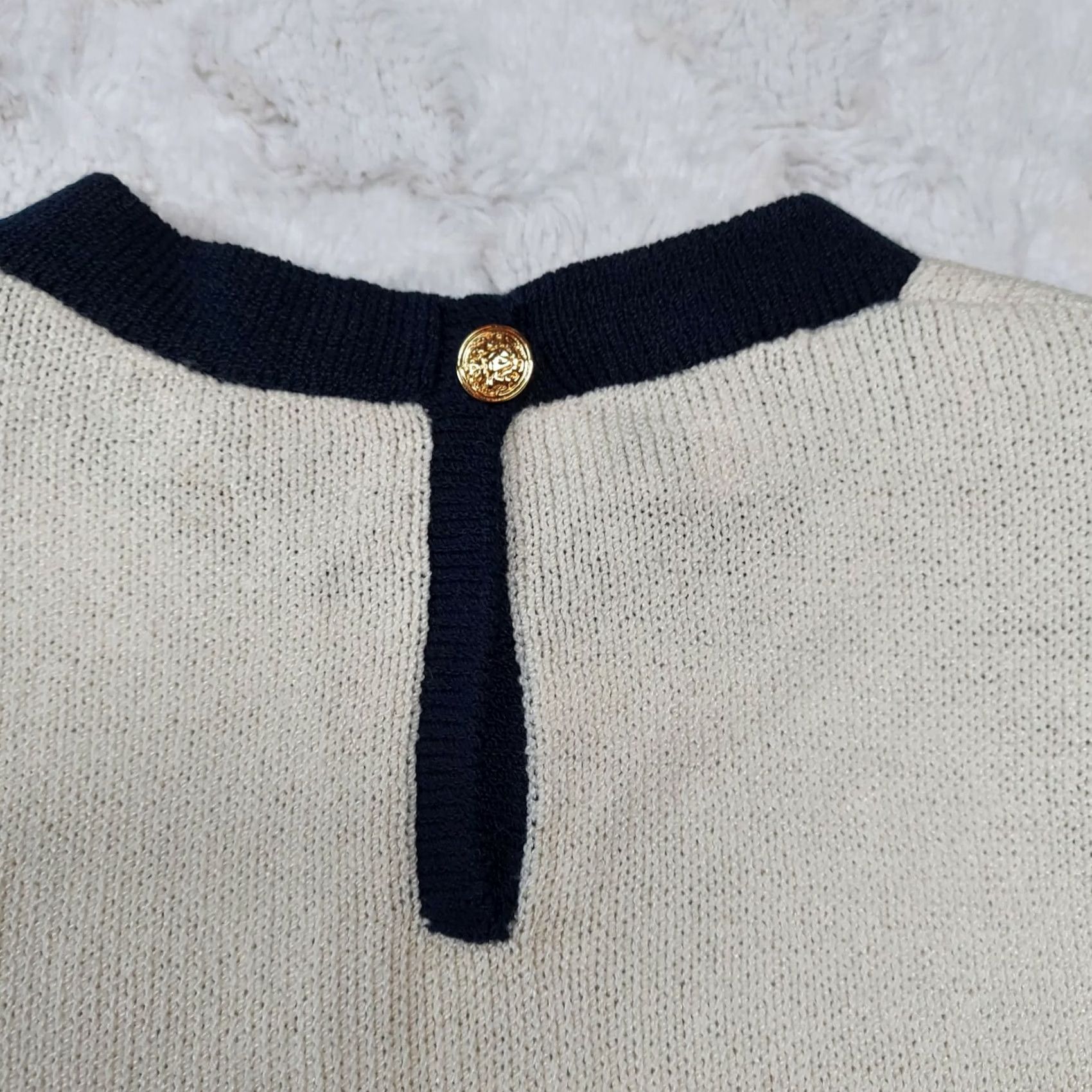 St. John VINTAGE SJK ST. JOHN Womens Knit Pullover Sweater 6 Black Ivory Striped Crew Neck Raglan Sleeve Size M / US 6-8 / IT 42-44 - 7 Thumbnail