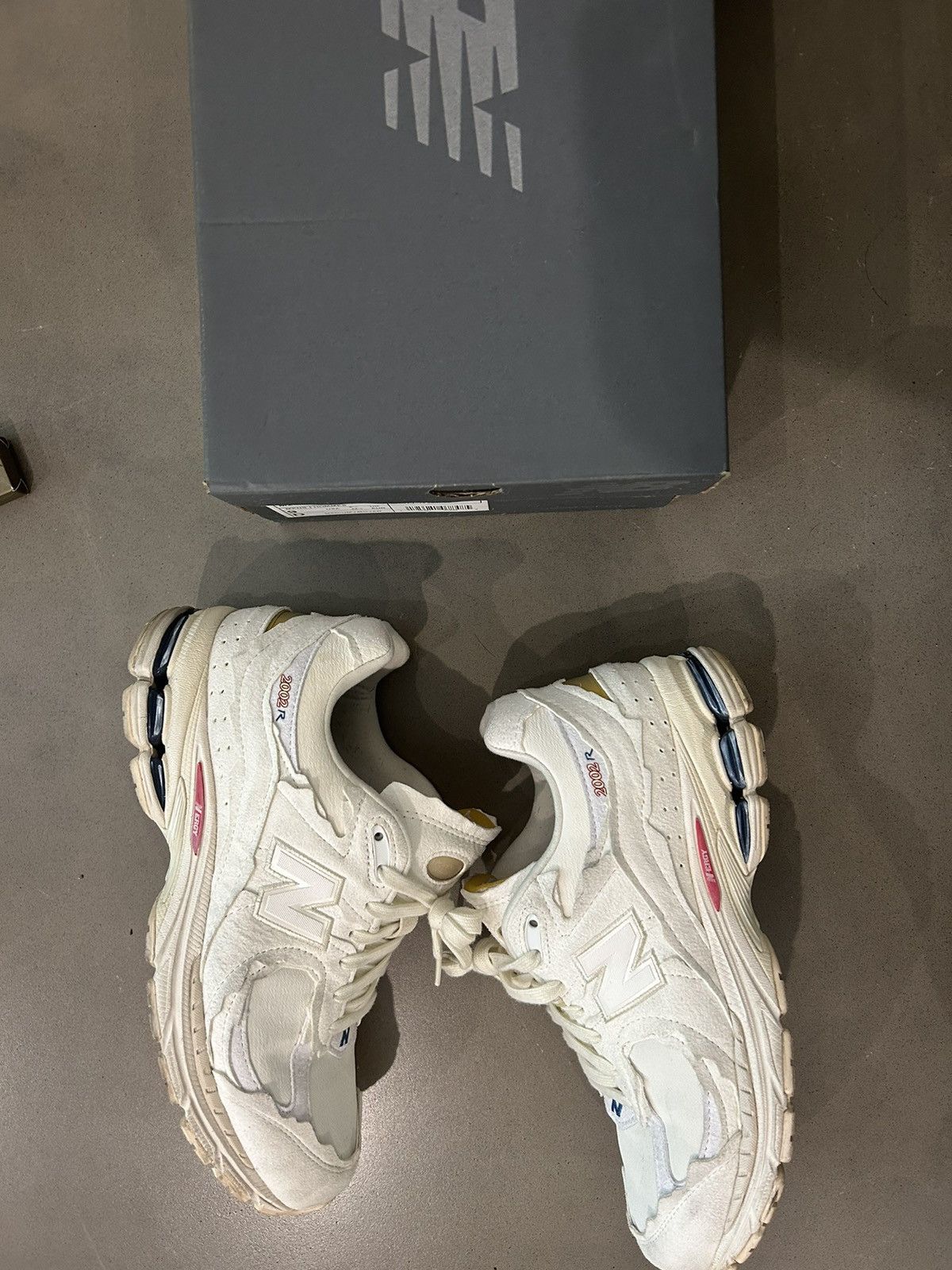 New Balance New Balance 2002R Protection Pack Sea Salt Size US 9 / EU 42 - 1 Thumbnail