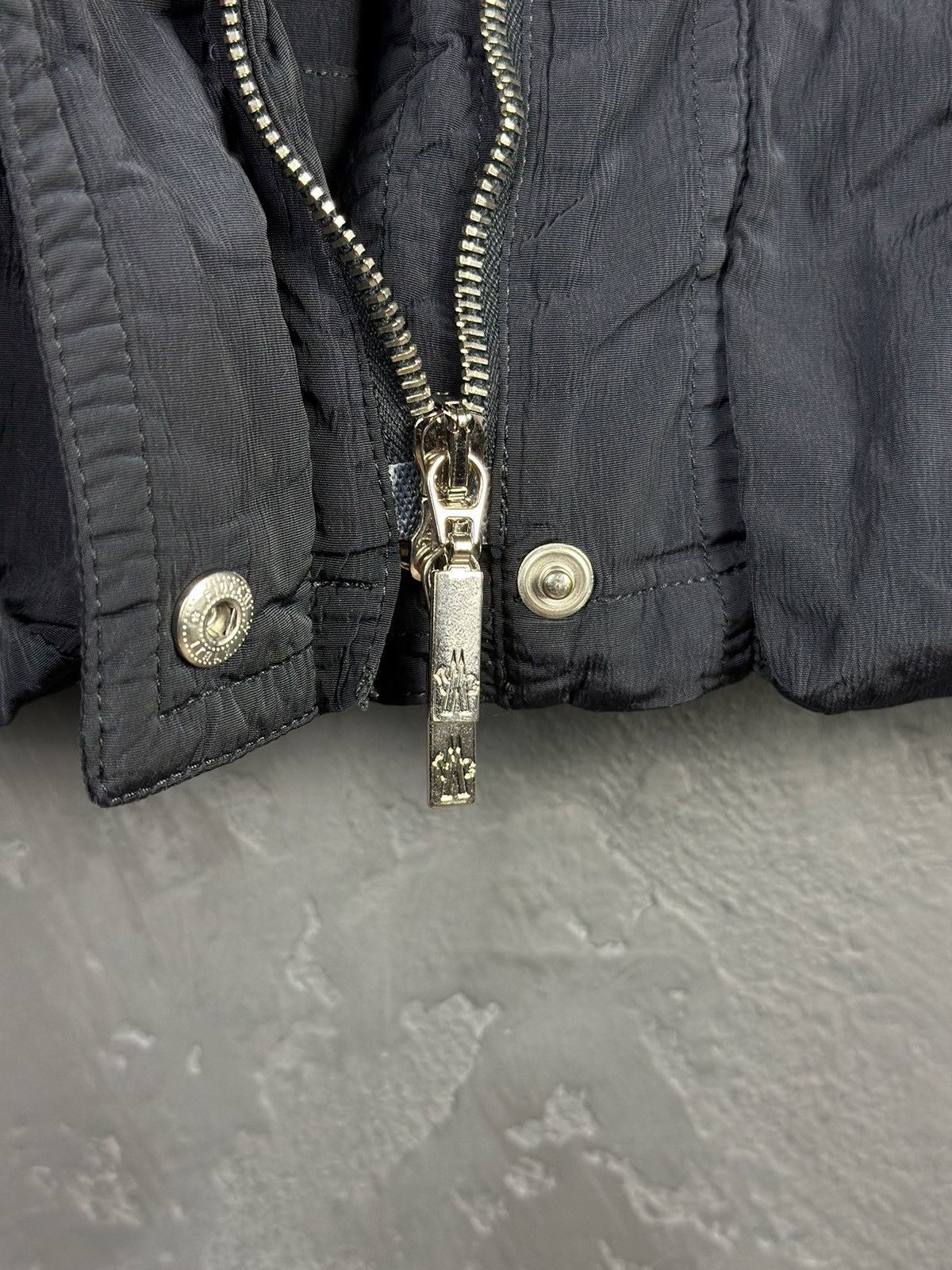 Moncler MONCLER Shimmer Lightweight Jacket Windbreaker Giubbotto Size M / US 6-8 / IT 42-44 - 11 Thumbnail
