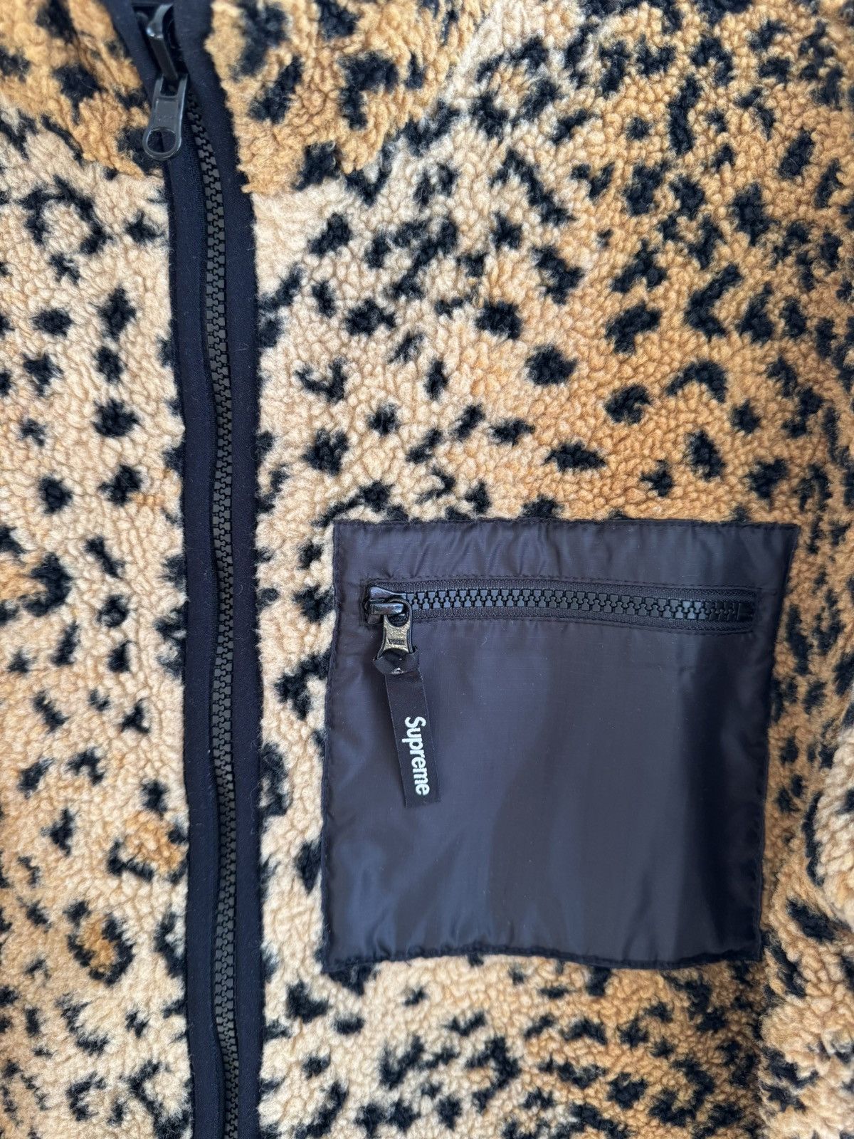 Supreme Supreme Reversible Leopard Fleece Jacket Size L FW17 Yellow Size US L / EU 52-54 / 3 - 7 Thumbnail