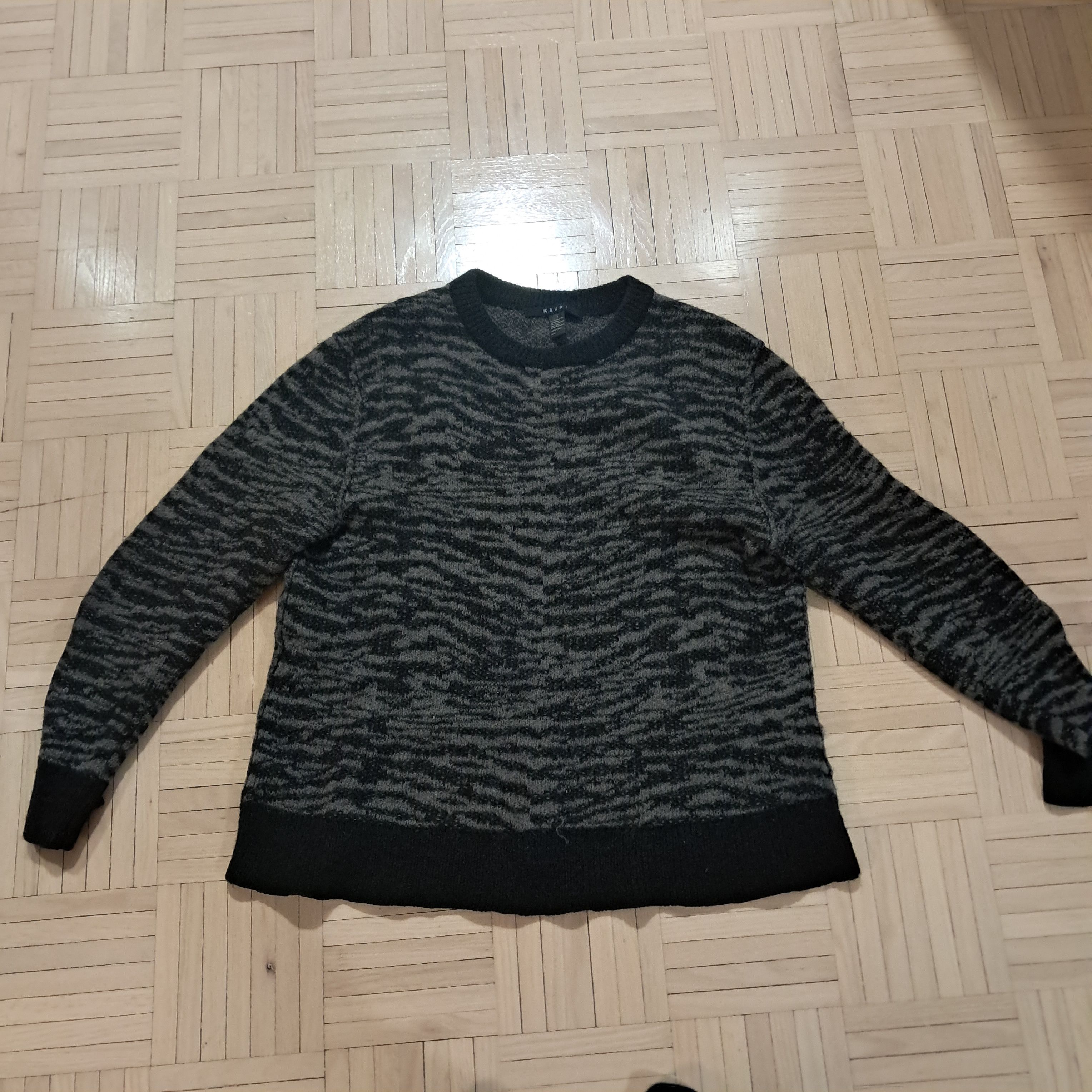 Ksubi Ksubi tiger print sweater Size US S / EU 44-46 / 1 - 1 Thumbnail