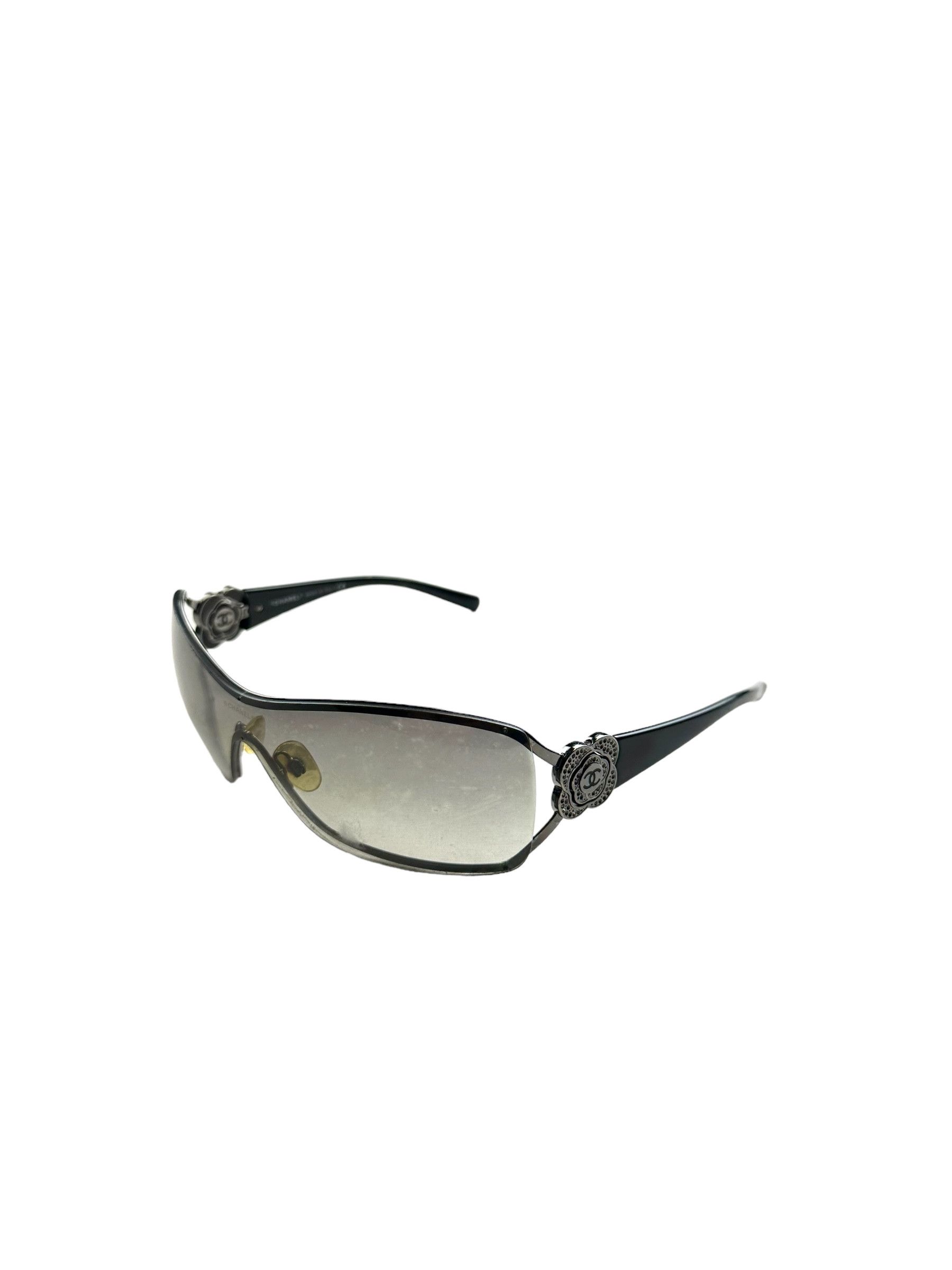 Chanel Chanel mask flowers swarovski sunglasses Size ONE SIZE - 1 Thumbnail