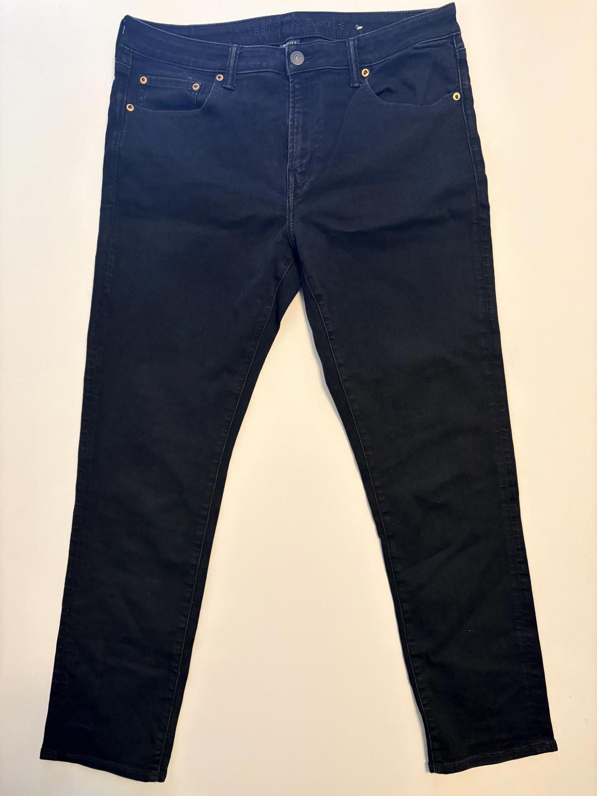 American Eagle Outfitters American Eagle Men's Pure Black Jeans (Size 36x32) Size US 36 / EU 52 - 1 Thumbnail