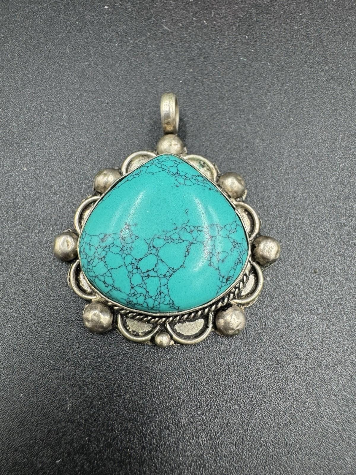 The Unbranded Brand Vintage Navajo Turquoise Pendant Sterling Silver Spiderweb M Size ONE SIZE - 1 Thumbnail