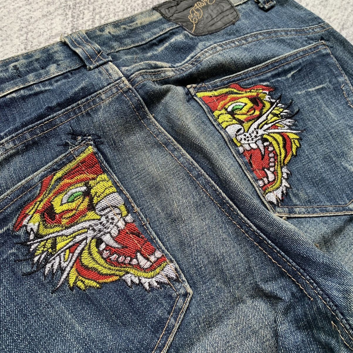 Ed Hardy × Vintage Vintage Ed Hardy Tiger Embroidery Short Size US 34 / EU 50 - 8 Thumbnail