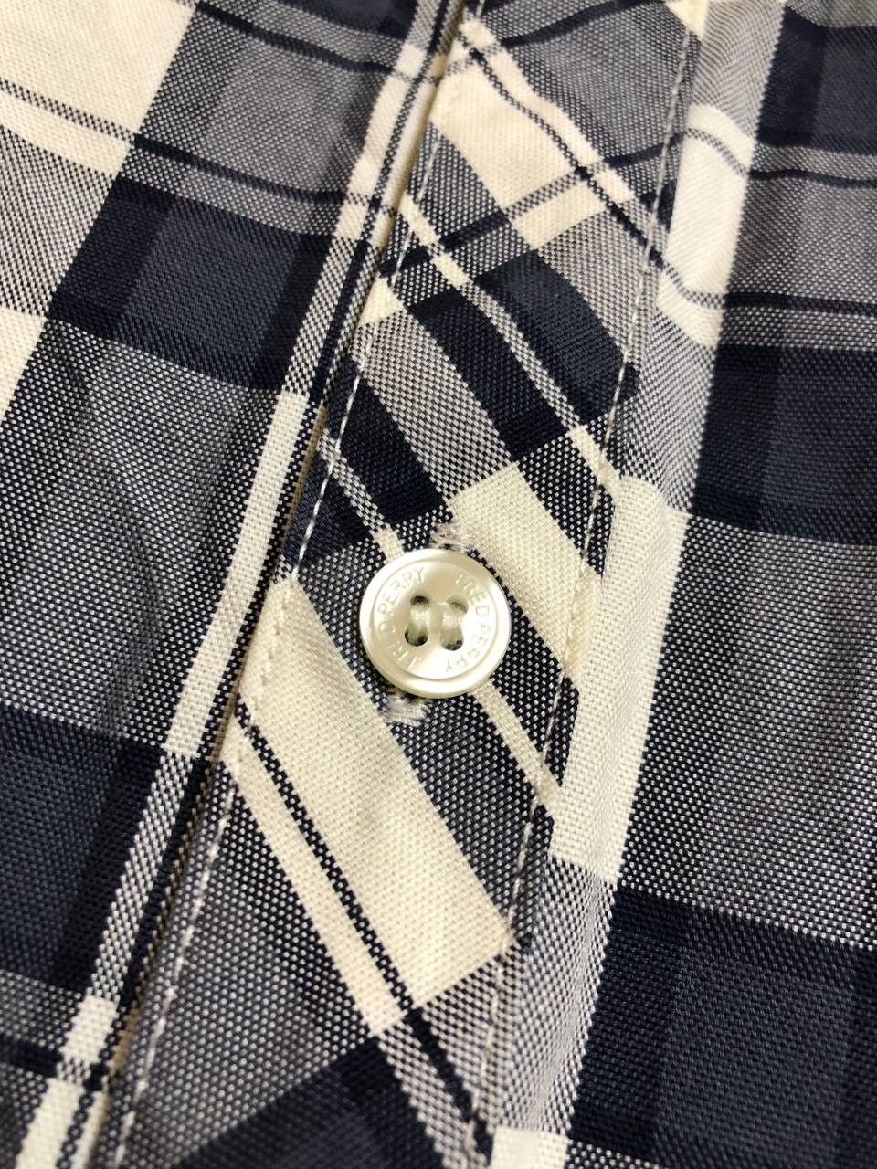 Fred Perry Fred Perry Embroidered Logo Button Up Shirt Size US S / EU 44-46 / 1 - 4 Thumbnail