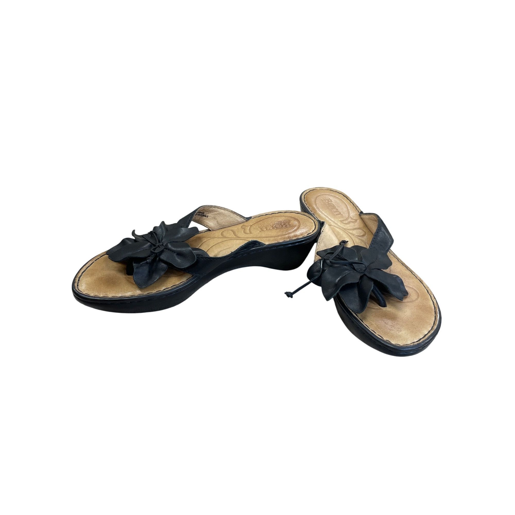 Born Born Womens Black Leather floral 2" Wedge Slip-On sandals Si Size US 8 / IT 38 - 1 Thumbnail