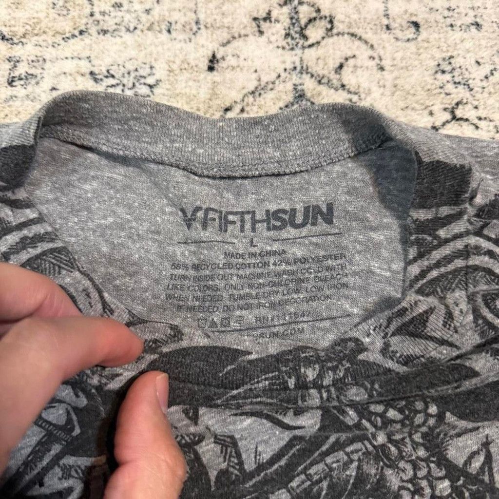 Other Y2K Fifth Sun Graphic Tee Affliction Style - L Size US L / EU 52-54 / 3 - 4 Thumbnail