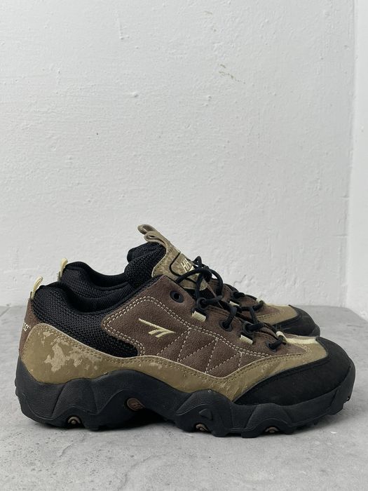 Hi tec boots clearance 90s