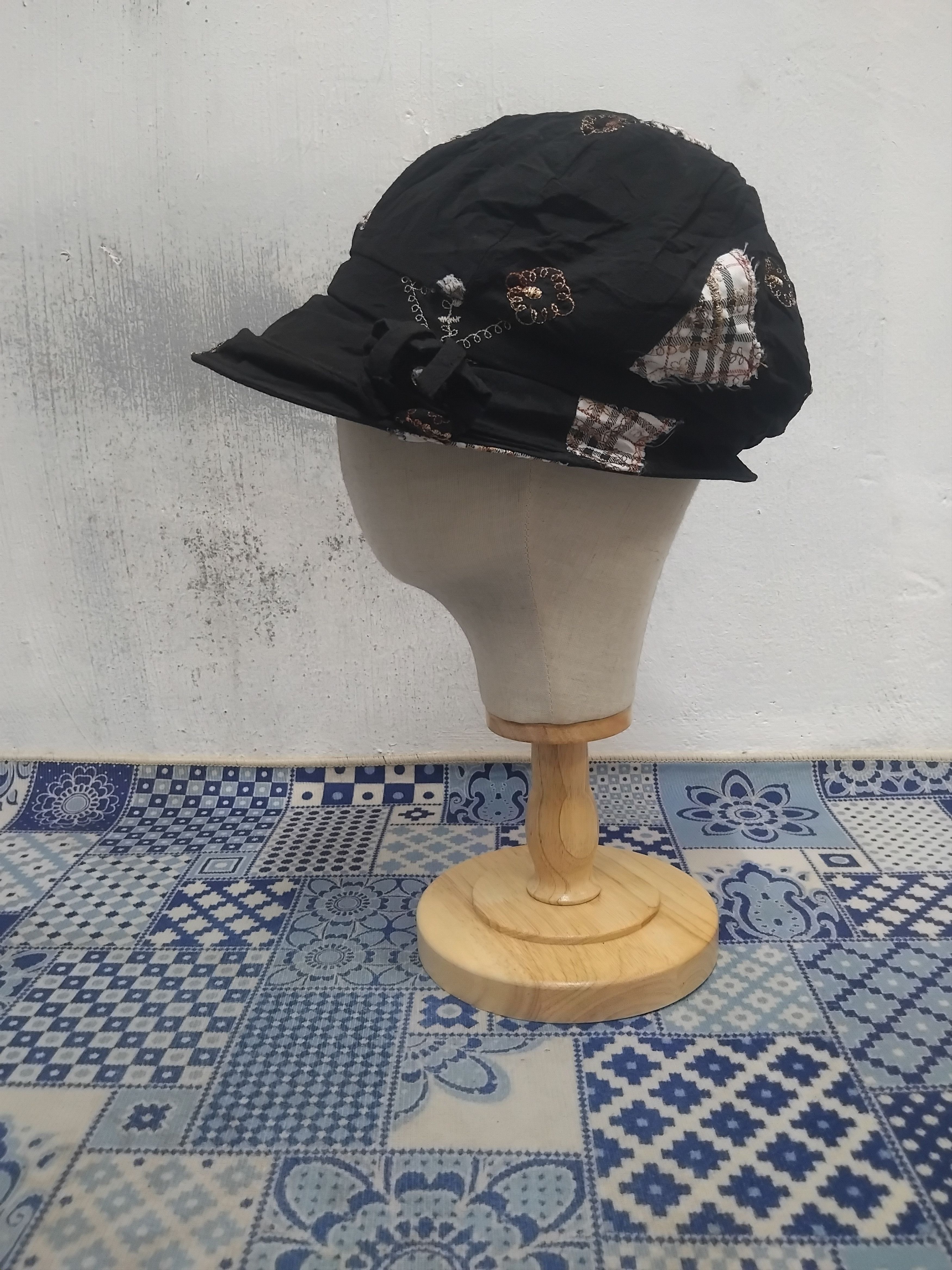 Japanese Brand Laurantbenon Paris black cap Size ONE SIZE - 7 Thumbnail