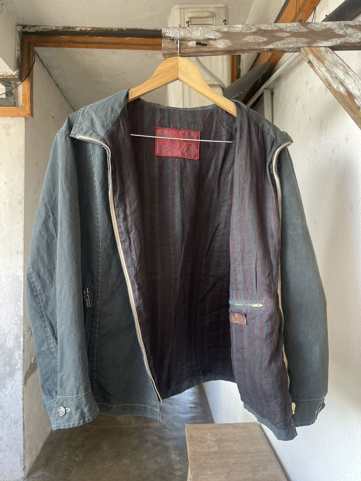 Etro Nice🔥 Vintage Etro Milano Faded Jacket Size US XL / EU 56 / 4 - 5 Thumbnail
