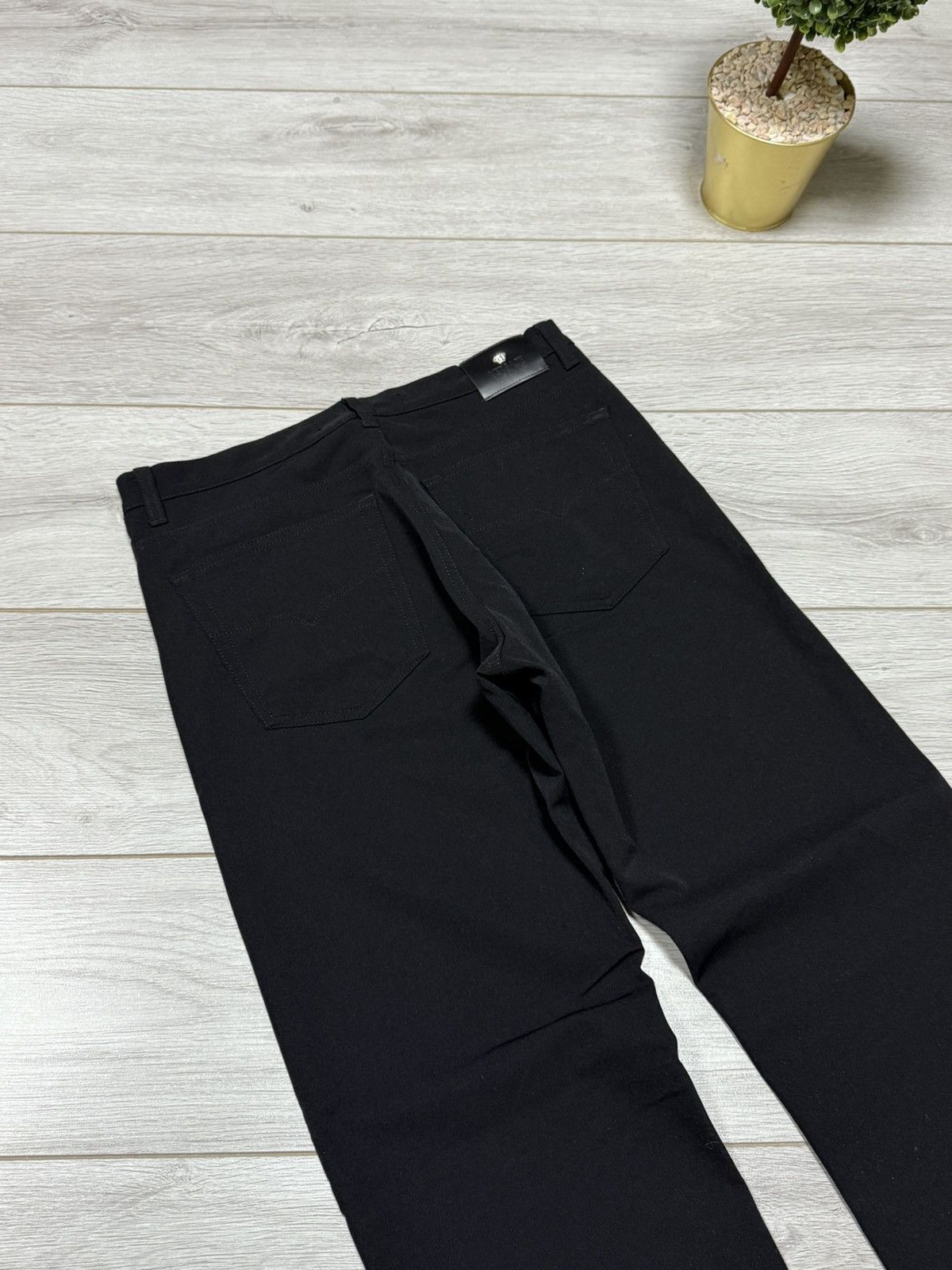 Versace Versace Jeans Couture vintage straight pants medusa head Size US 34 / EU 50 - 2 Thumbnail