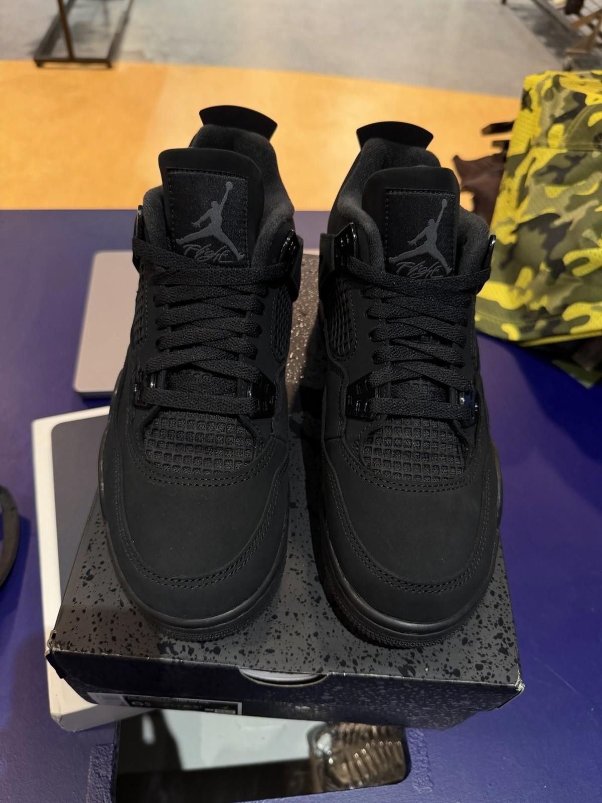 Jordan Brand Air Jordan (GS) 4 Retro "BLACK CAT" 2025 - Size 6.5Y Size US 6.5 / EU 39-40 - 2 Thumbnail