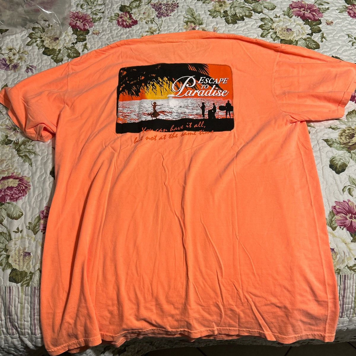 No Vacancy Inn No vacancy inn escape to paradise tee Size US XL / EU 56 / 4 - 2 Thumbnail