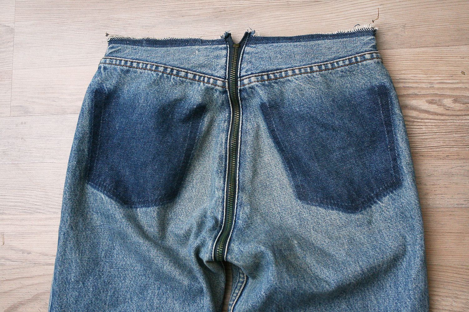 Reformation $149 Reformation Zipper Jean Blue Celtic Jeans distressed Size 26" / US 2 / IT 38 - 4 Thumbnail