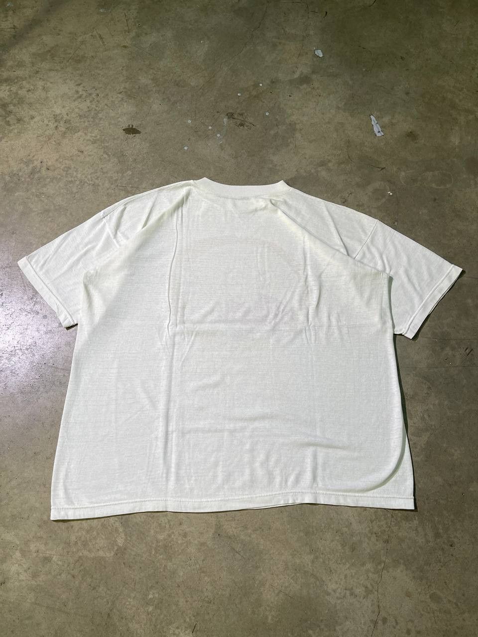 Vintage 90s Vintage "Tintin & Milu" Cream Single Stitch Tshirt Size US L / EU 52-54 / 3 - 2 Thumbnail