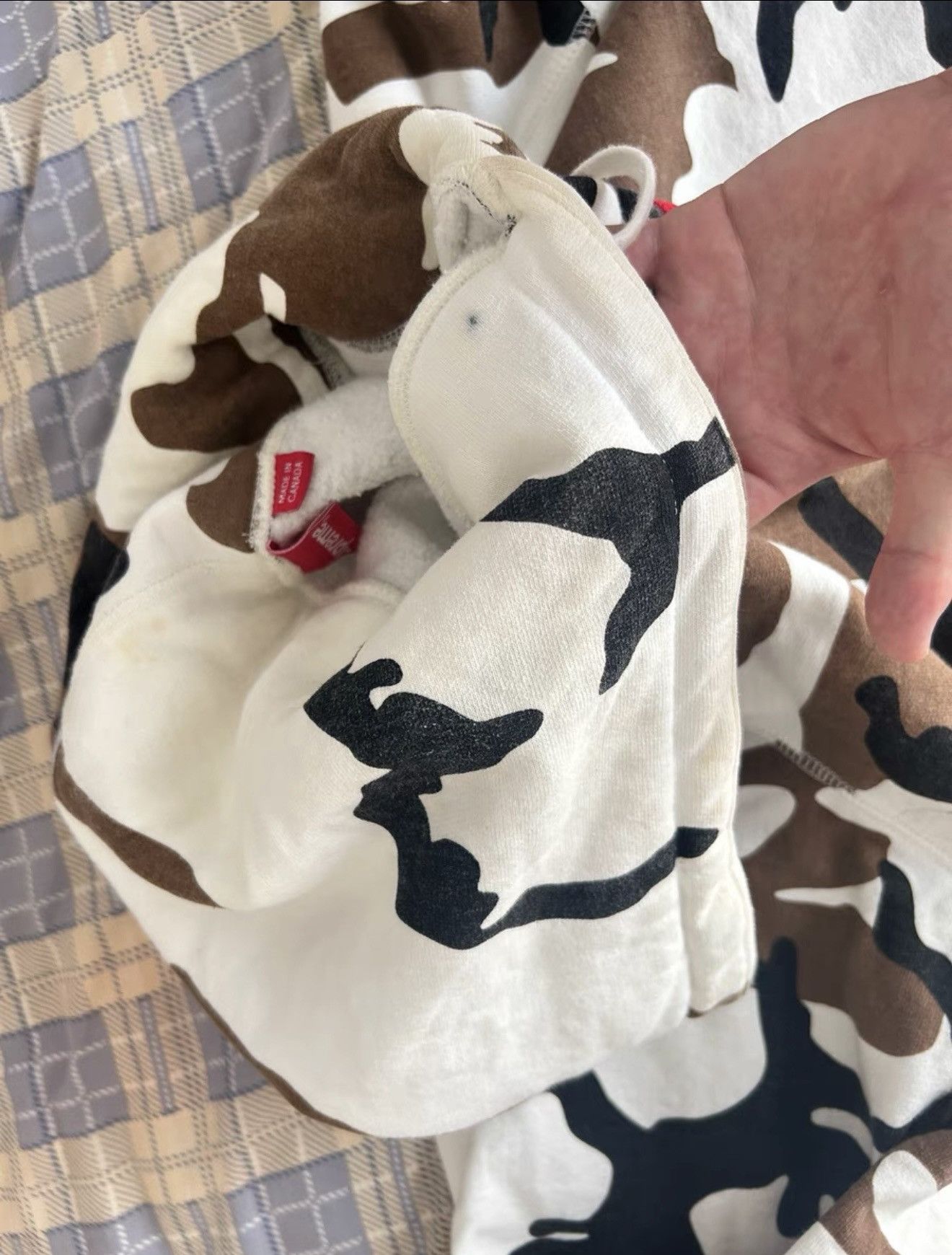 Supreme Supreme fw16 cow camo box logo hood Size US M / EU 48-50 / 2 - 7 Thumbnail