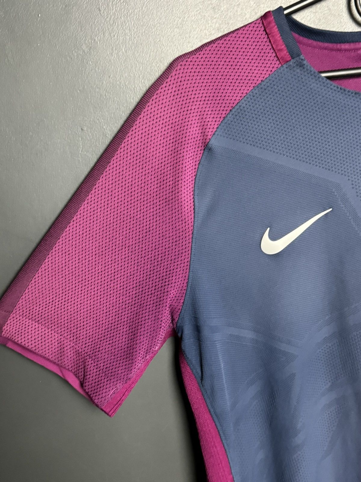 Nike Manchester City Training Football Jersey Size US XL / EU 56 / 4 - 4 Thumbnail