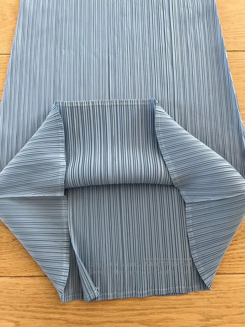Issey Miyake Issey Miyake size:one size Haze Blue Pleated Sleeveless Dr Size XXS / US 00 / IT 34 - 4 Thumbnail