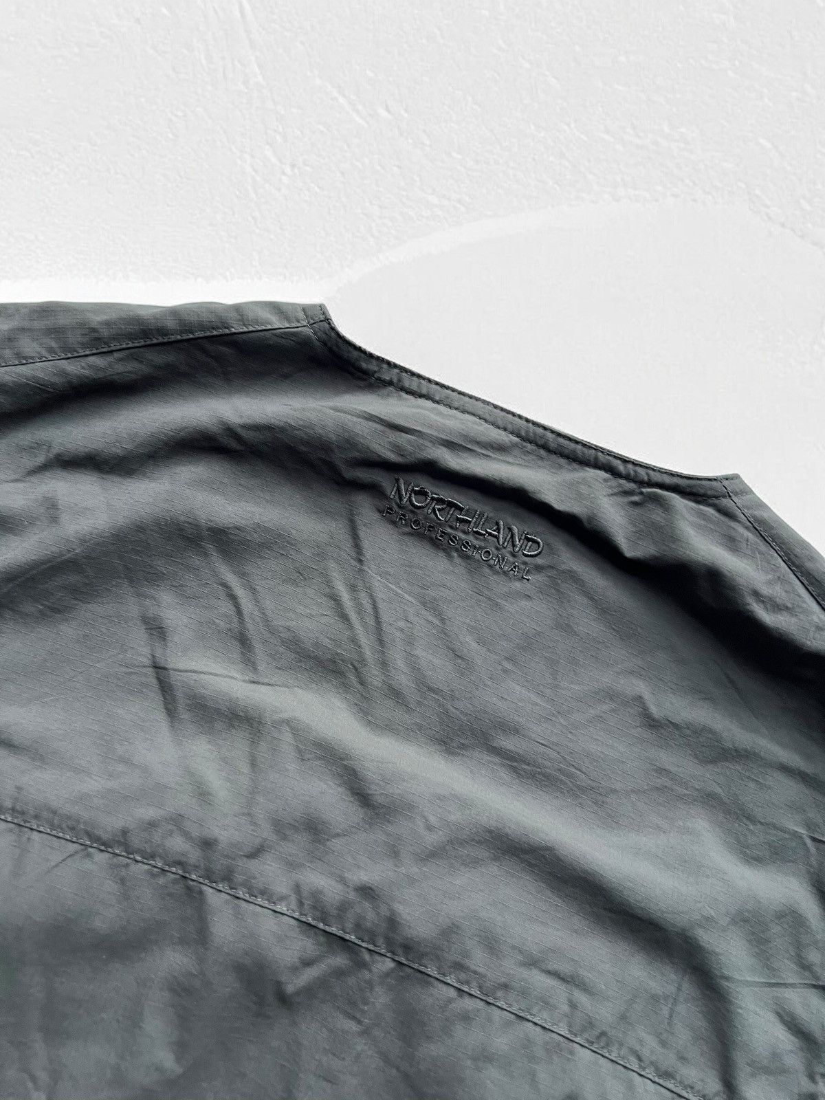Other VINTAGE GREY NYLON VEST OUTDOOR OAKLEY STYLE NORTHLAND Size US L / EU 52-54 / 3 - 8 Thumbnail