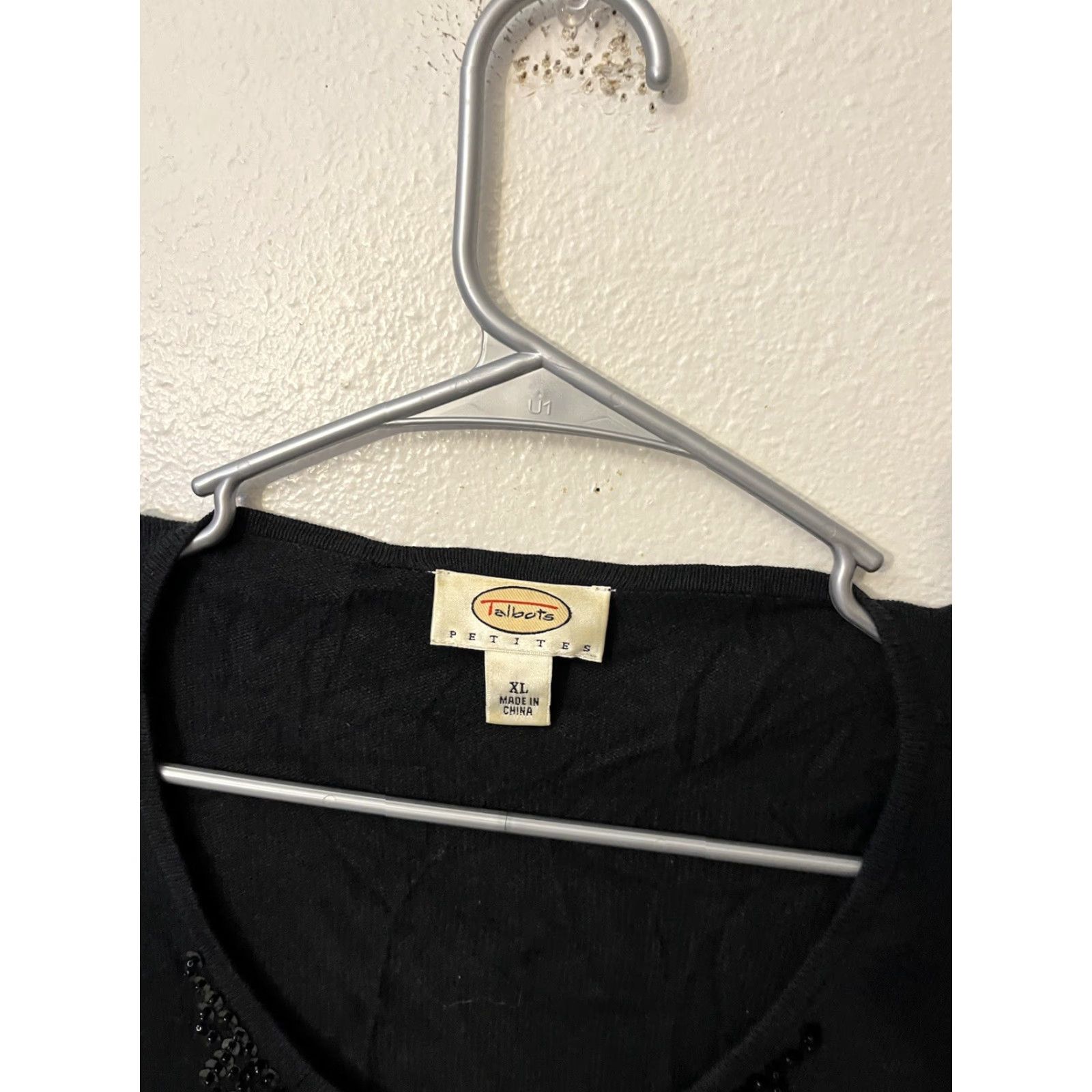 Talbots Talbots Cardigan Shirt Women Petite XL Black 3/4 Sleeve Sequin Button-Up Silk/Cashmere Blend Discount? (Note: This seems off) Size XL / US 12-14 / IT 48-50 - 3 Thumbnail