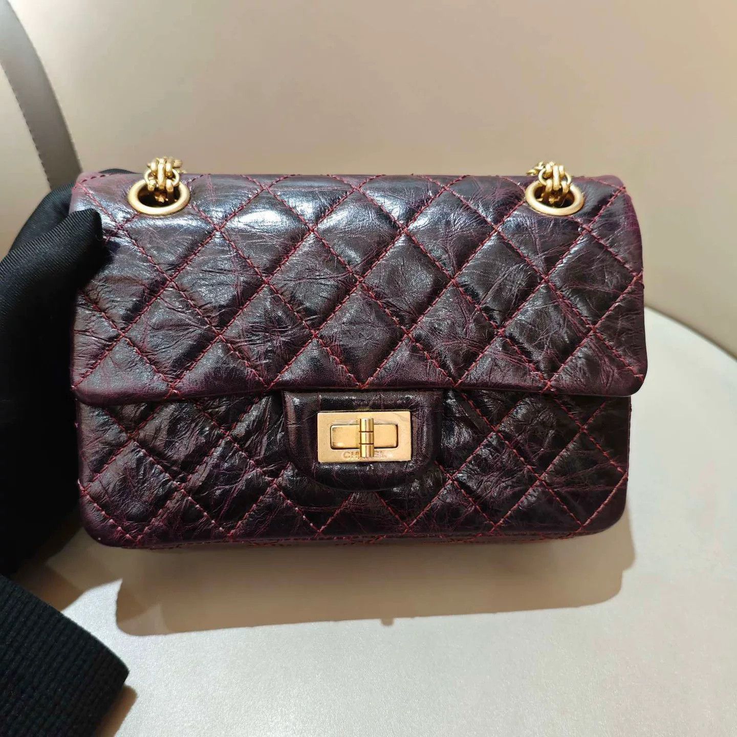 Chanel Pre-loved Bag Very good condition Size ONE SIZE - 1 Thumbnail