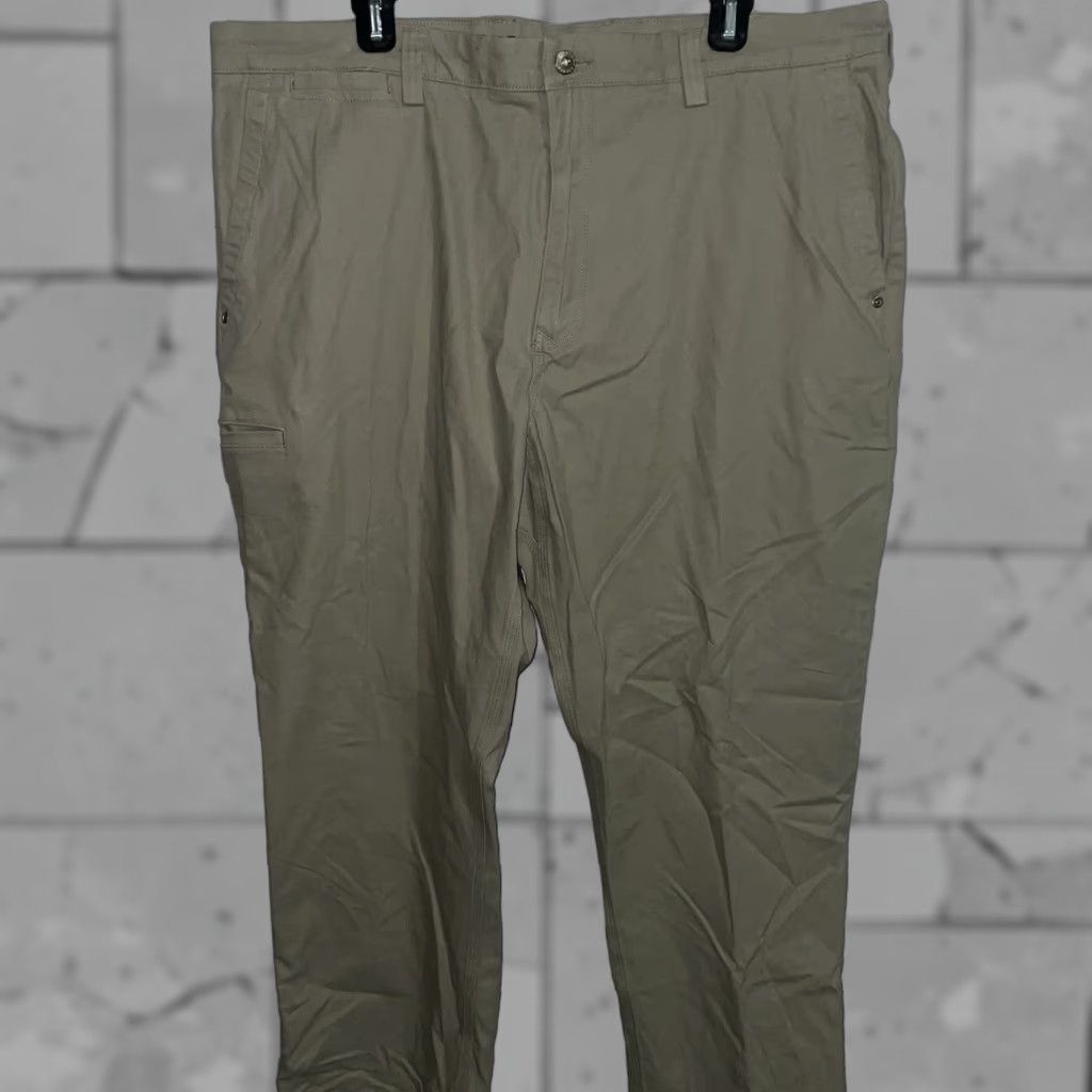 CO Duluth Beige Khakis Pants Mens Regular 40x30 Relaxed Fit Beige Khaki Duluth Trading Co Pants Mens 40 30 Size US 40 / EU 56 - 1 Thumbnail