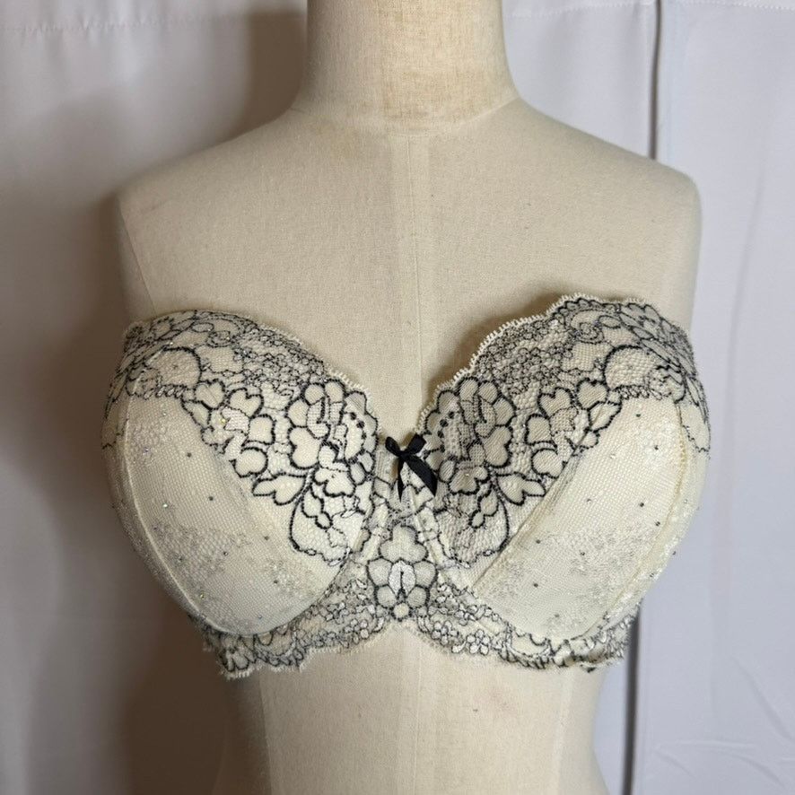 Victoria's Secret Victoria's Secret Dream Angels Strapless Bra 36DD No Straps Size ONE SIZE - 2 Thumbnail