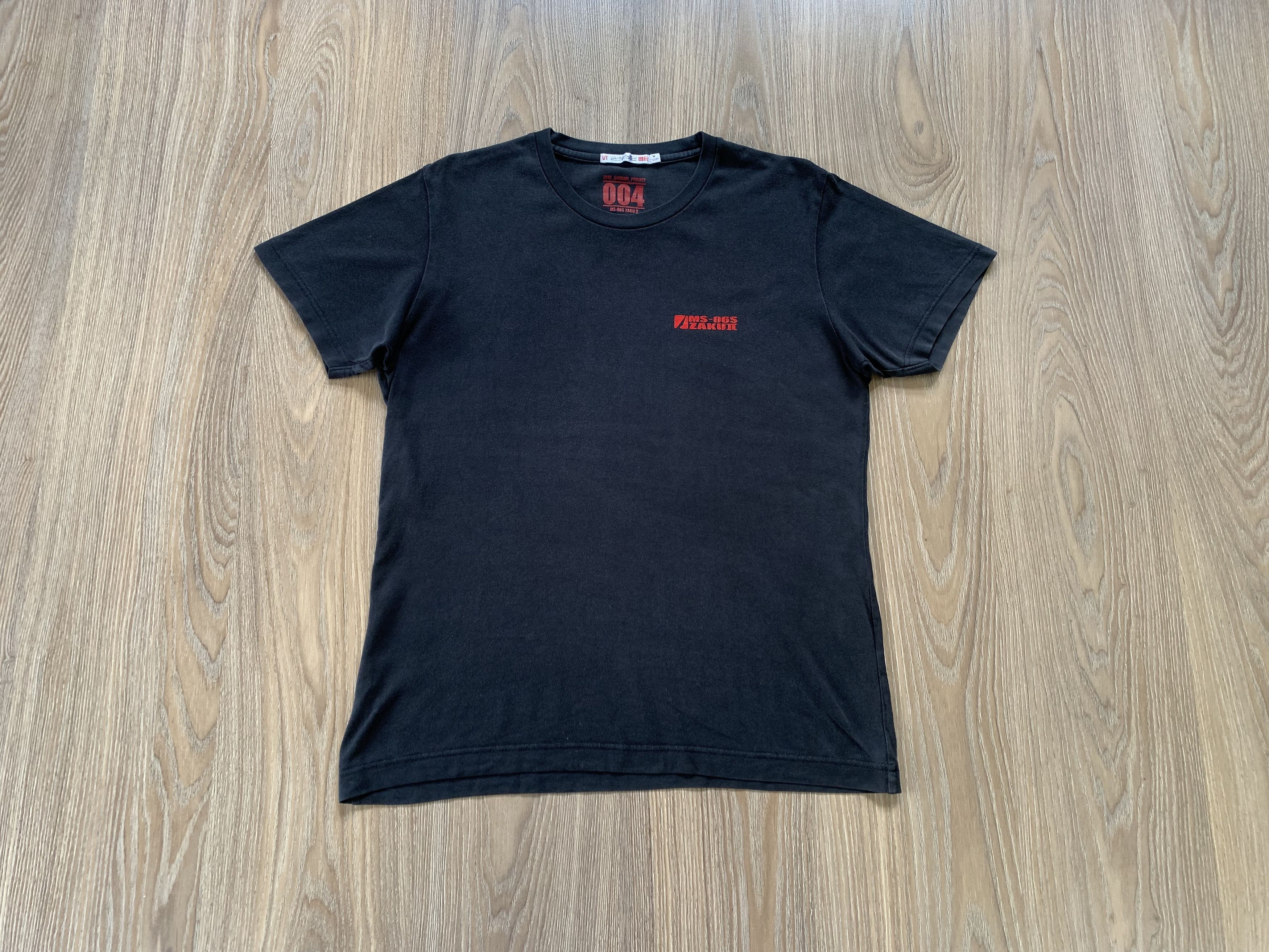 Anime Uniqlo Gundam Project 004 MS-06S Zaku II T-Shirt Size US M / EU 48-50 / 2 - 11 Thumbnail