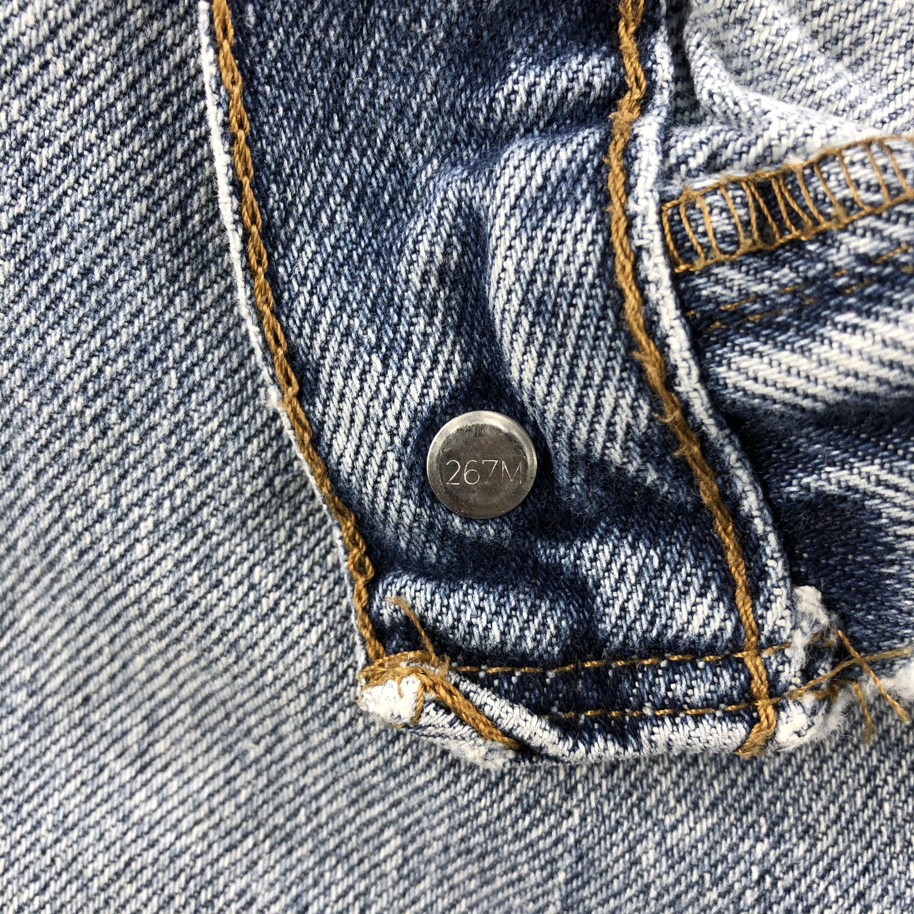 Levi's Vintage Light Wash Levis 505 Jeans-J2046 Size US 34 / EU 50 - 12 Thumbnail