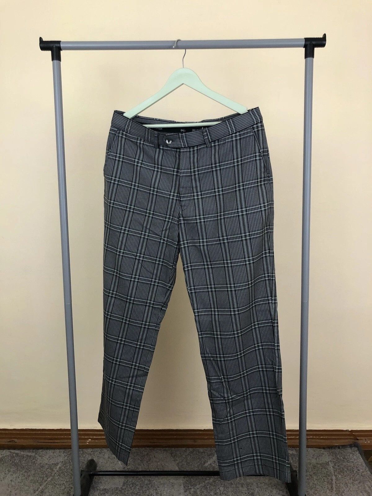 Galvin Green Galvin Green Golf Pants Mens Size 34/32 Trousers Size US 34 / EU 50 - 1 Thumbnail