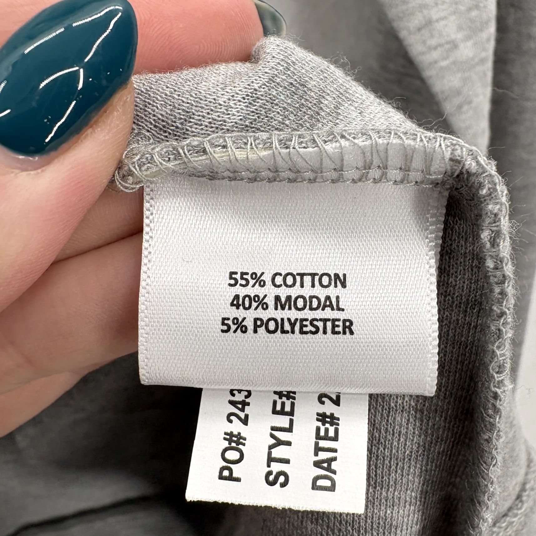 Peter Millar Peter Millar Sweatshirt Crown Comfort Interlock Full-Zip Womens Medium Gray Golf Size M / US 6-8 / IT 42-44 - 7 Thumbnail