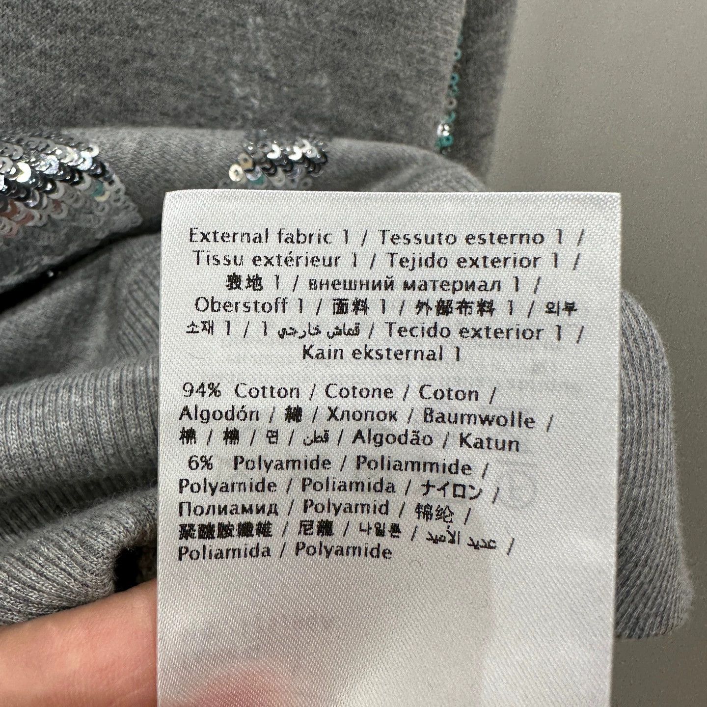 Valentino Valentino mar570 sequin logo hoodie L Size US L / EU 52-54 / 3 - 7 Thumbnail