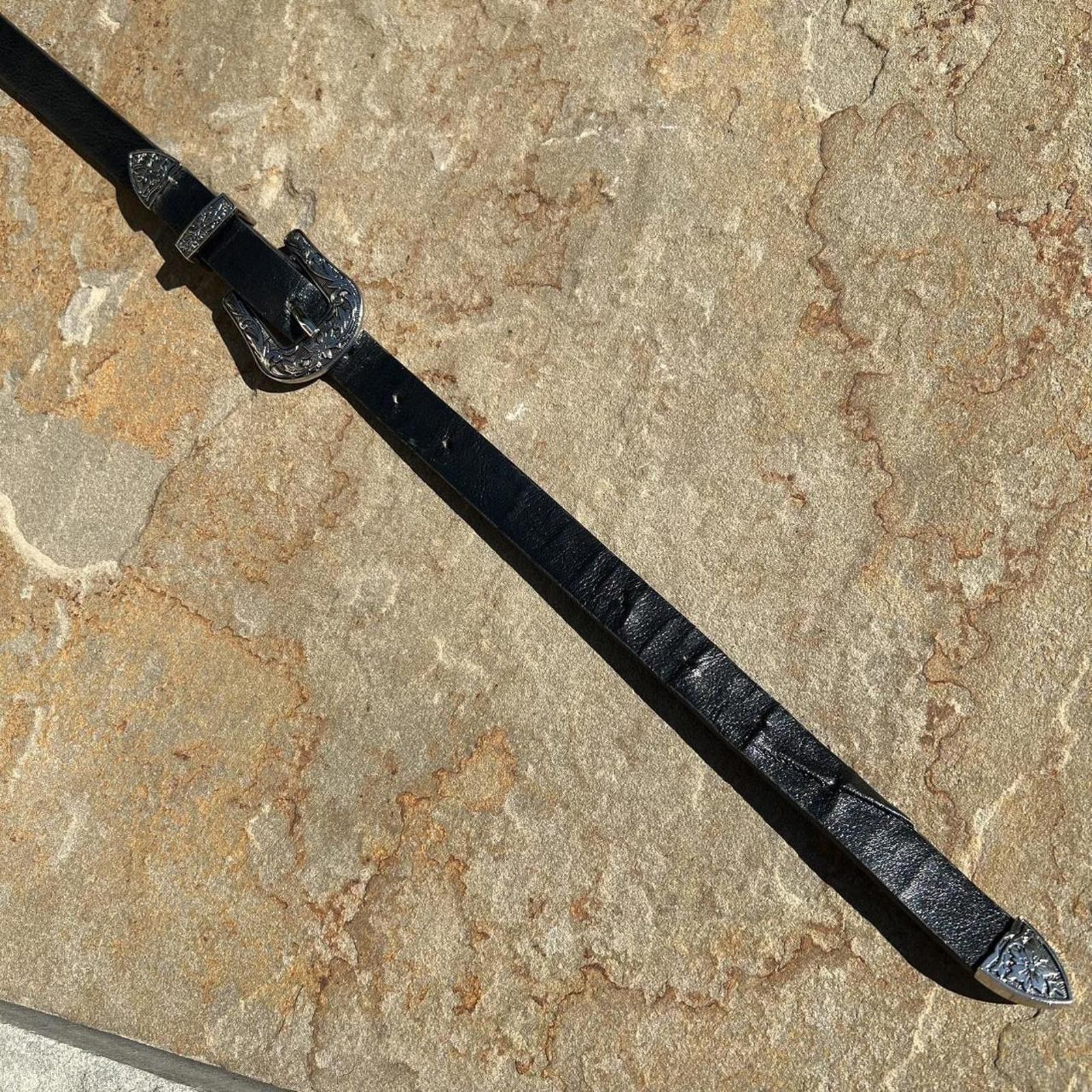 Other Black Double Buckle Black Faux Leather Metal Tipped Belt Size ONE SIZE - 6 Thumbnail