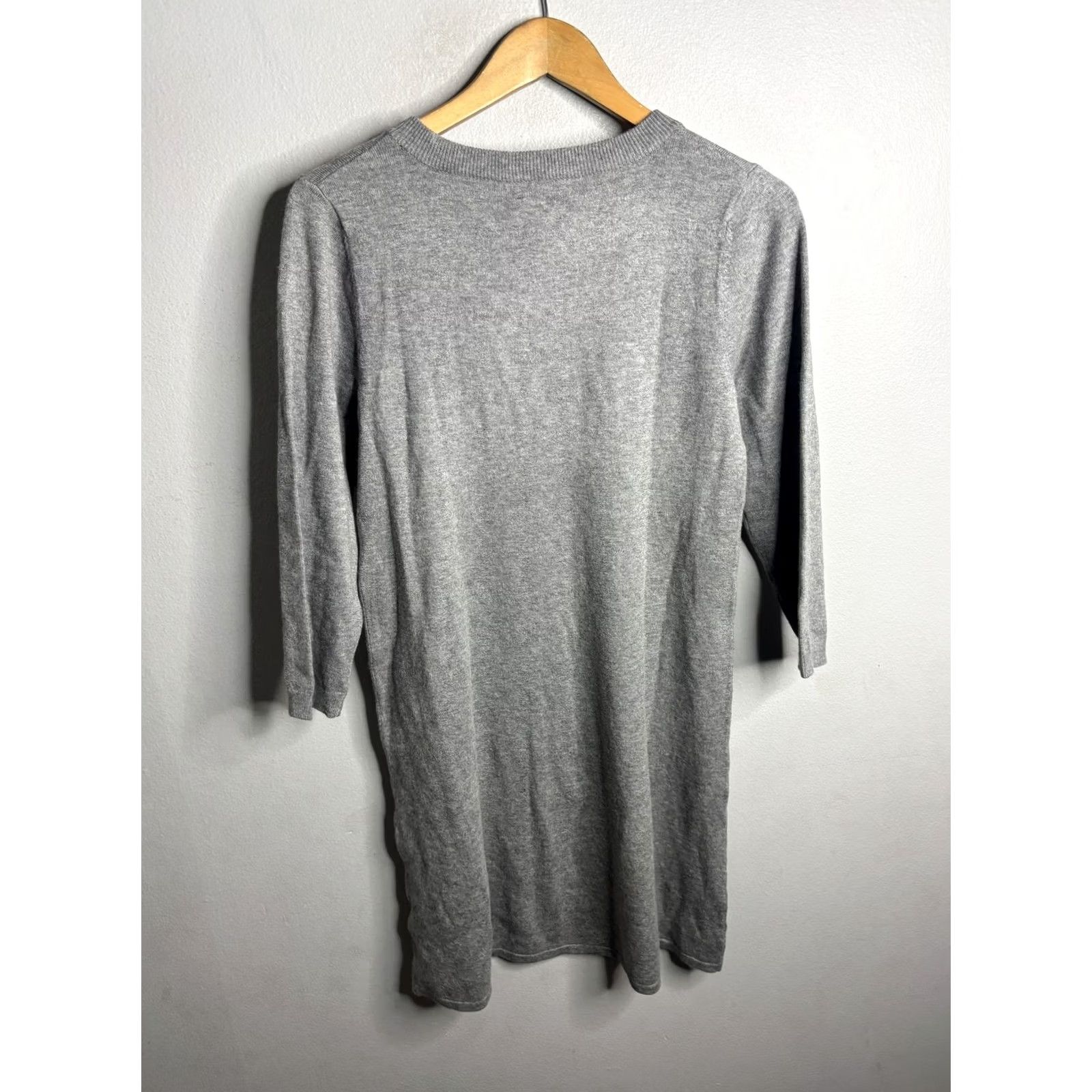 Neiman Marcus Neiman Marcus Womens Medium Gray V Neck Knit Sweater Dress 3/4 Sleeve Lace Up Size M / US 6-8 / IT 42-44 - 5 Thumbnail
