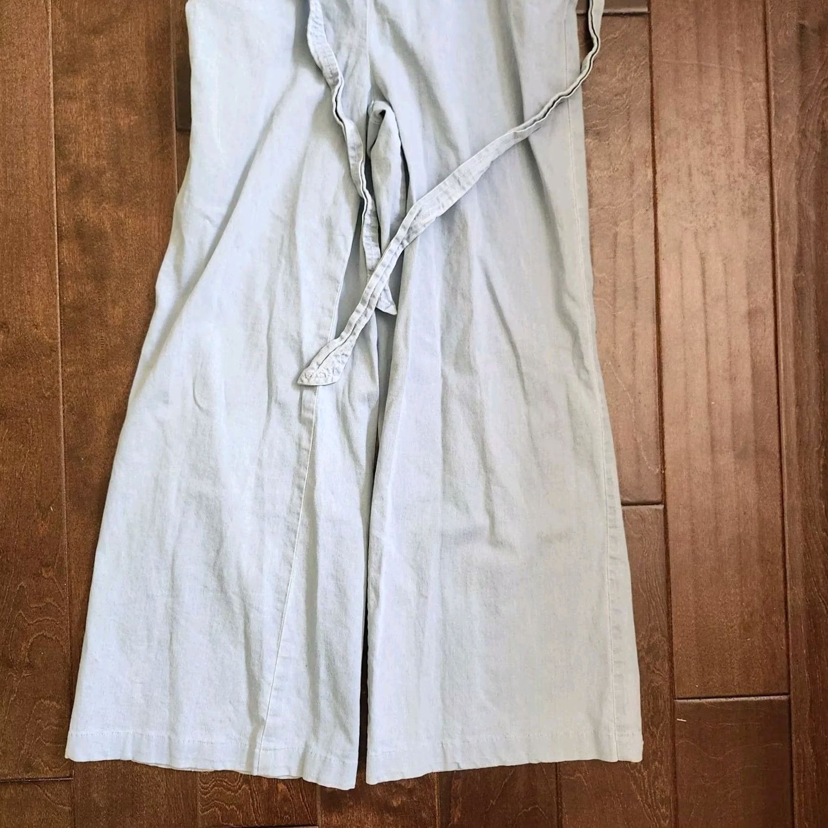 BB Dakota BB Dakota Jack Women’s Blue Sleeveless Jumpsuit with Tie - Size 6 - One-Piece, Casual/Work, 90s Theme, Cotton Spandex - Regular Fit Size 28" / US 6 / IT 42 - 5 Thumbnail