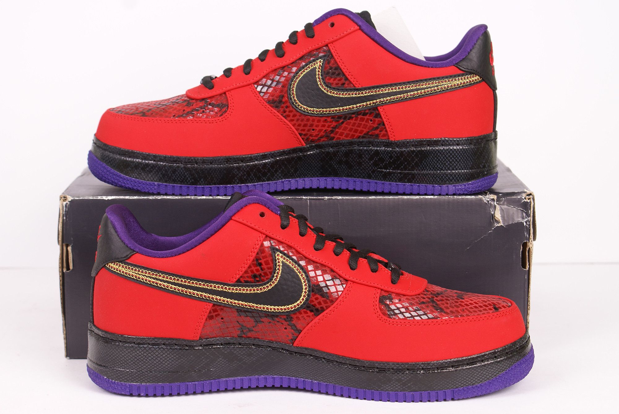 Nike 2013 Nike Air Force 1 NG YEAR OF THE SNAKE Red 555106 600 Size US 10.5 / EU 43-44 - 3 Thumbnail