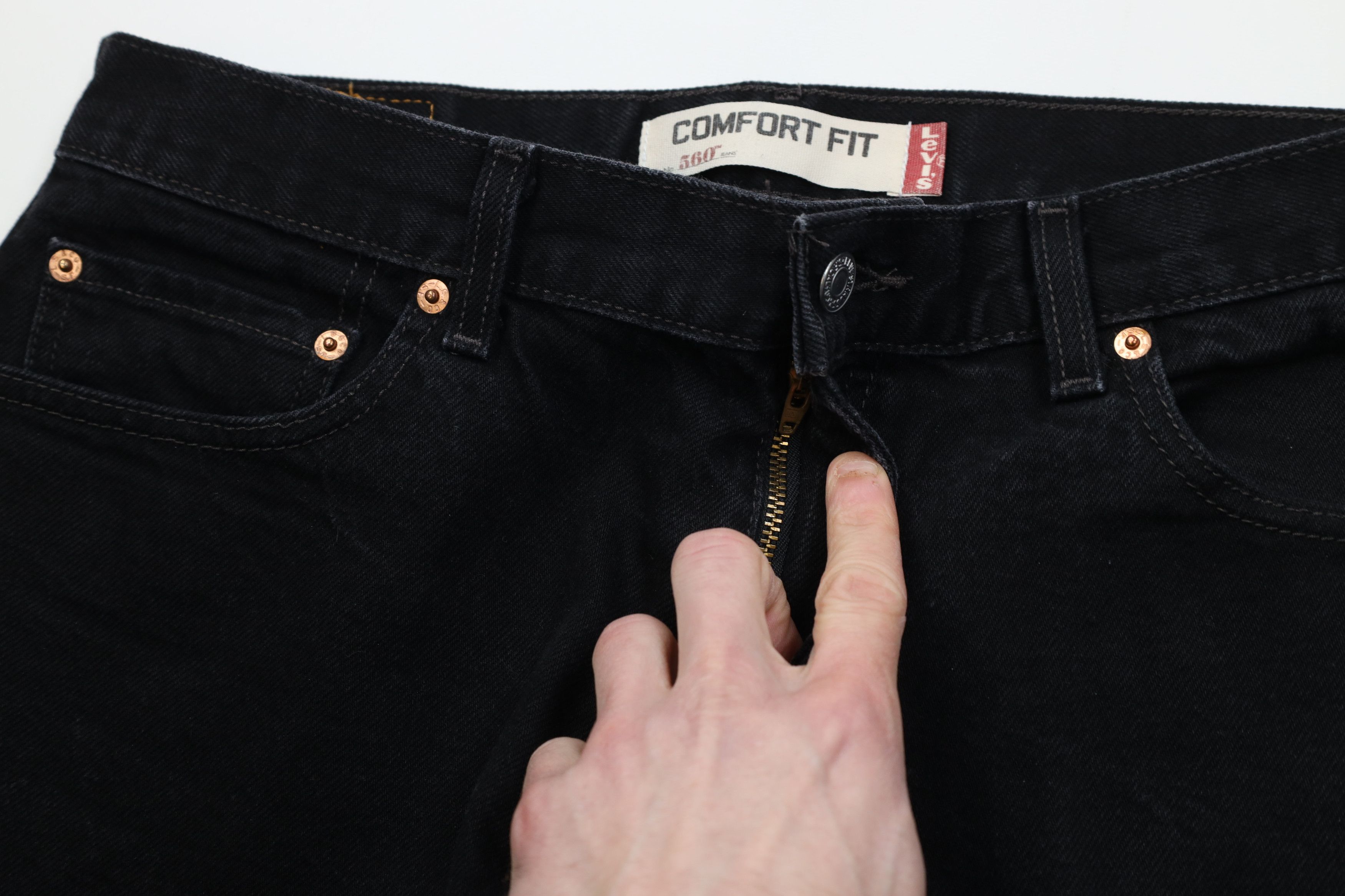 Levi's Vintage Y2K Levis 560 Comfort Relaxed Fit Denim Jeans Black Size US 34 / EU 50 - 9 Thumbnail