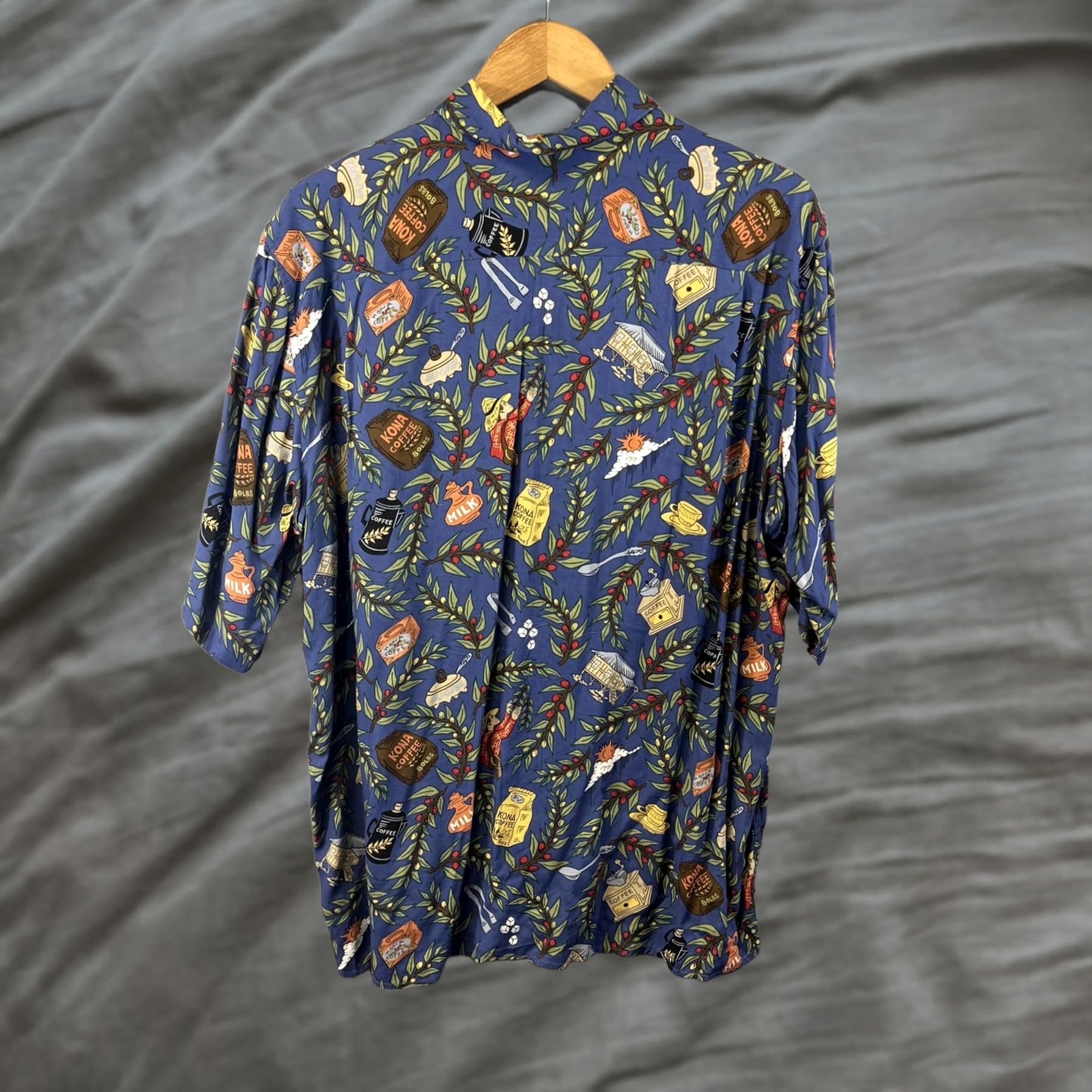 Reyn Spooner Reyn Spooner Shirt Mens Large Blue Coffee Print Hawaiian Viscose Button Up Size US L / EU 52-54 / 3 - 1 Thumbnail