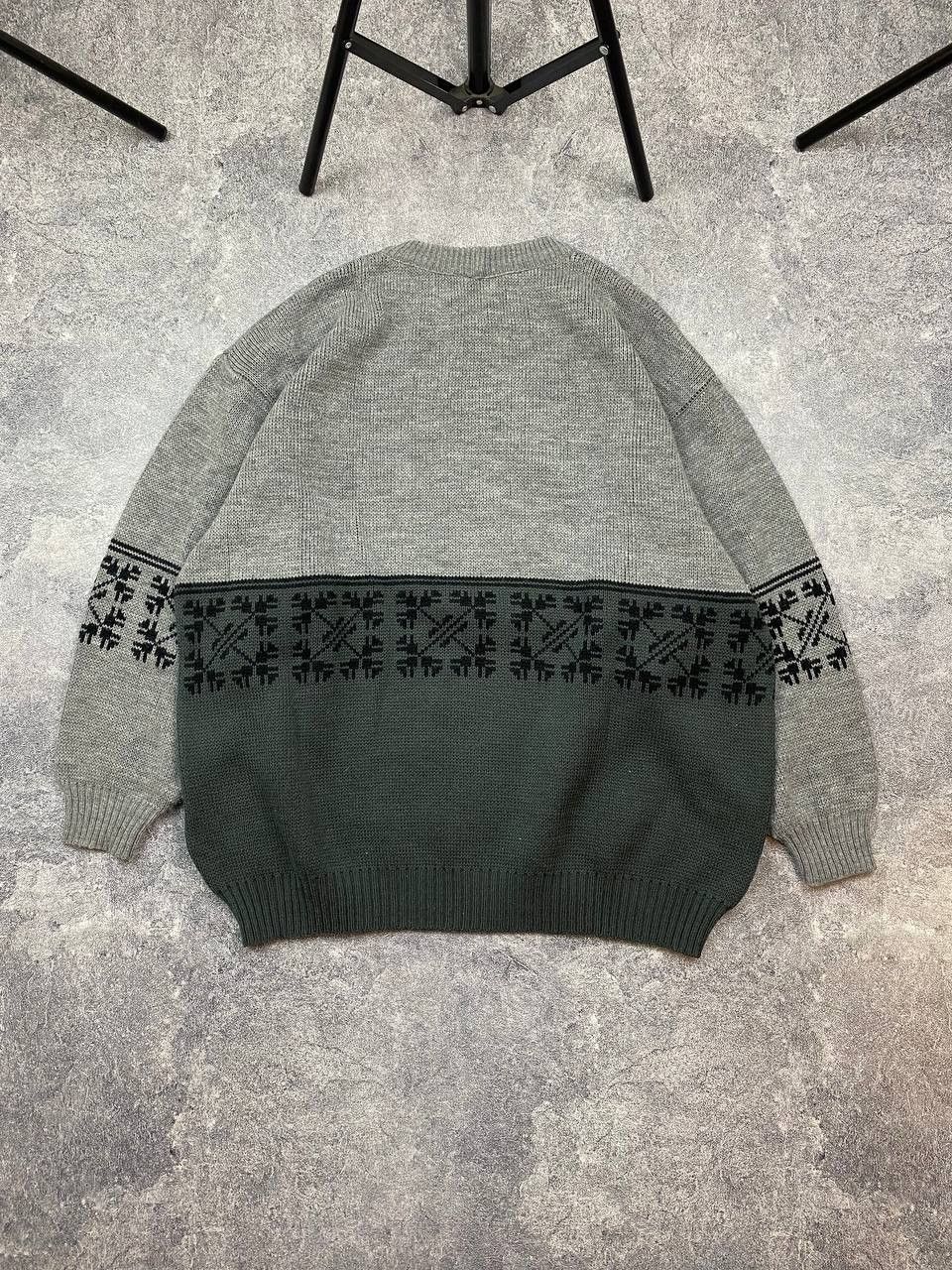 Vintage Vintage Beautiful Embroidered Sweater Hunter from 90s Size US M / EU 48-50 / 2 - 3 Thumbnail