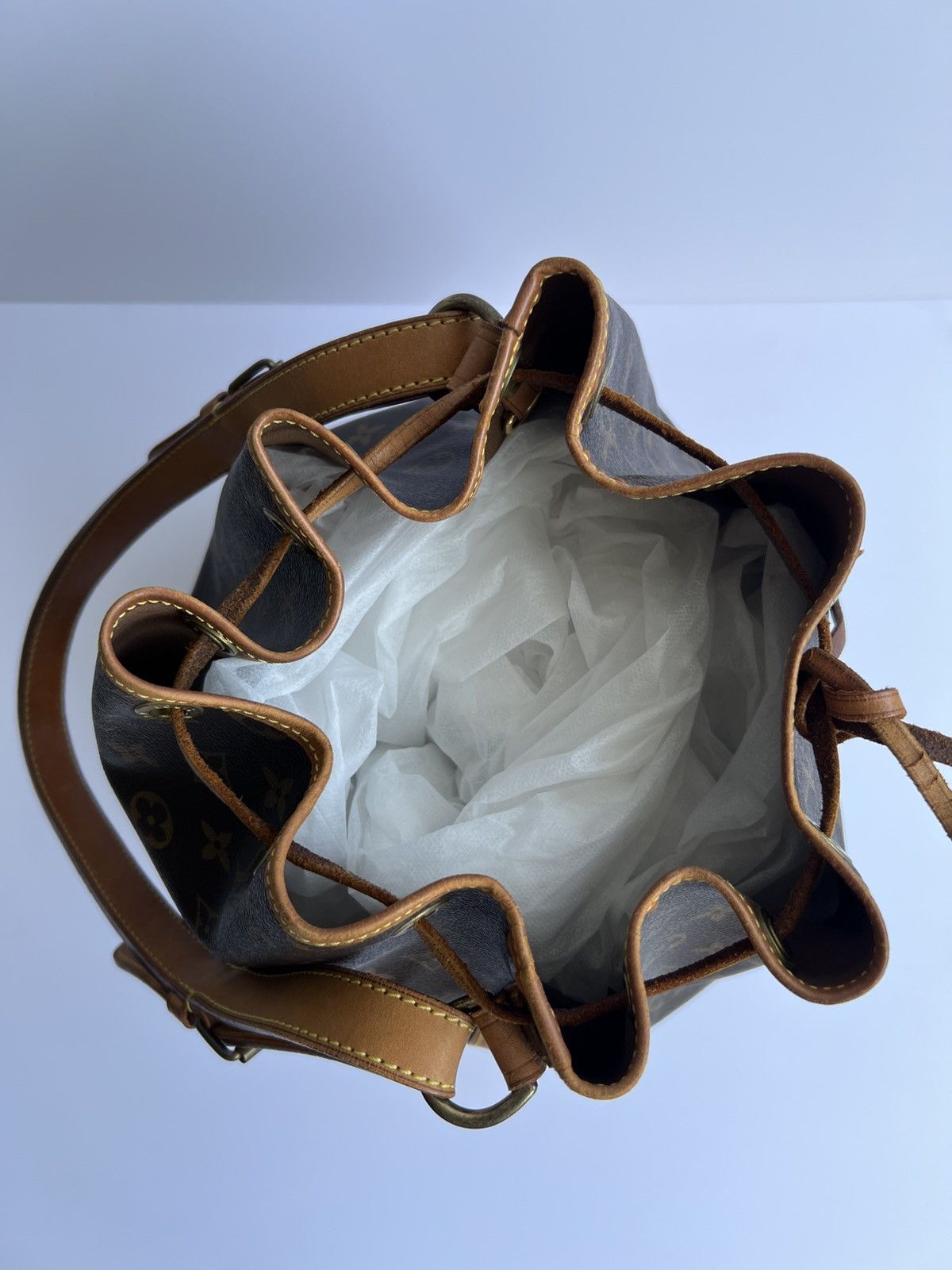 Louis Vuitton Louis Vuitton Noe GM Monogram Bucket Bag Size ONE SIZE - 6 Thumbnail