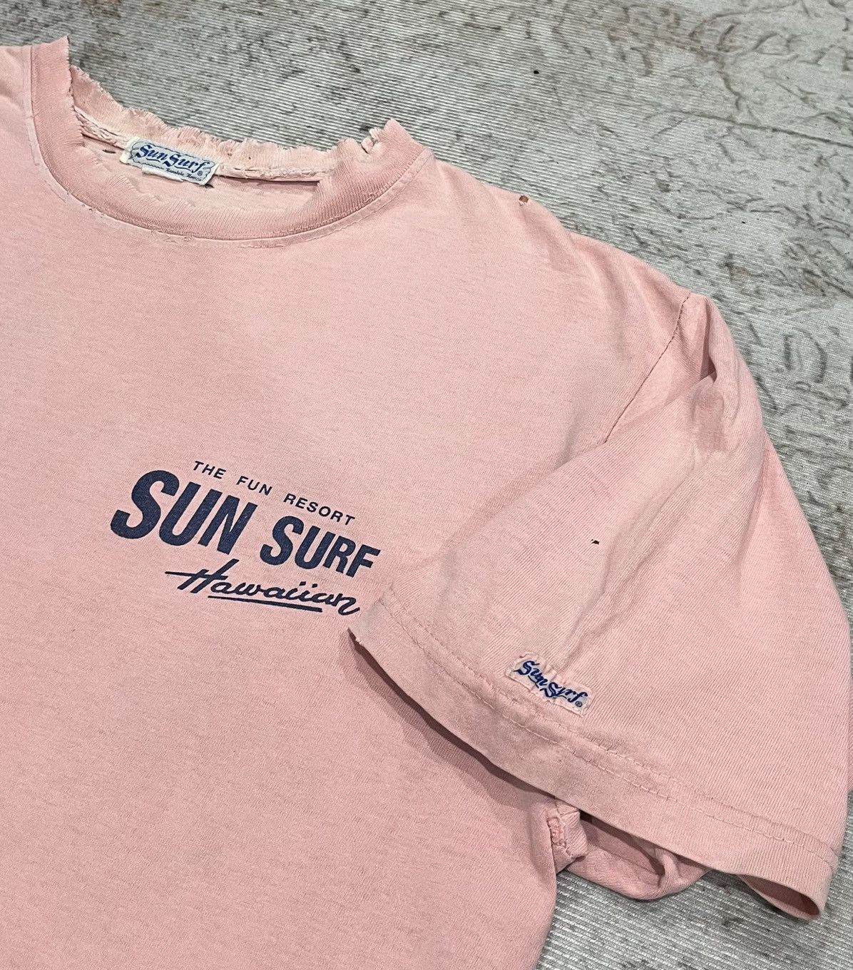 Sun Surf Vintage Sun Surf Hawaiian Thrash Condition Size US L / EU 52-54 / 3 - 4 Thumbnail